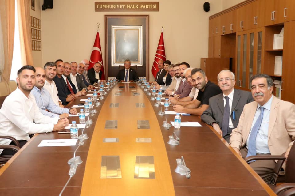Genel Başkanlarımız ve Partililerimiz ile Sohbet