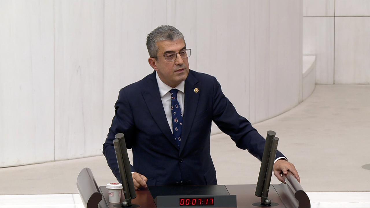 Gökhan Günaydın: Kutuplara Ayırarak Bu Memleket İdare Edilemez!