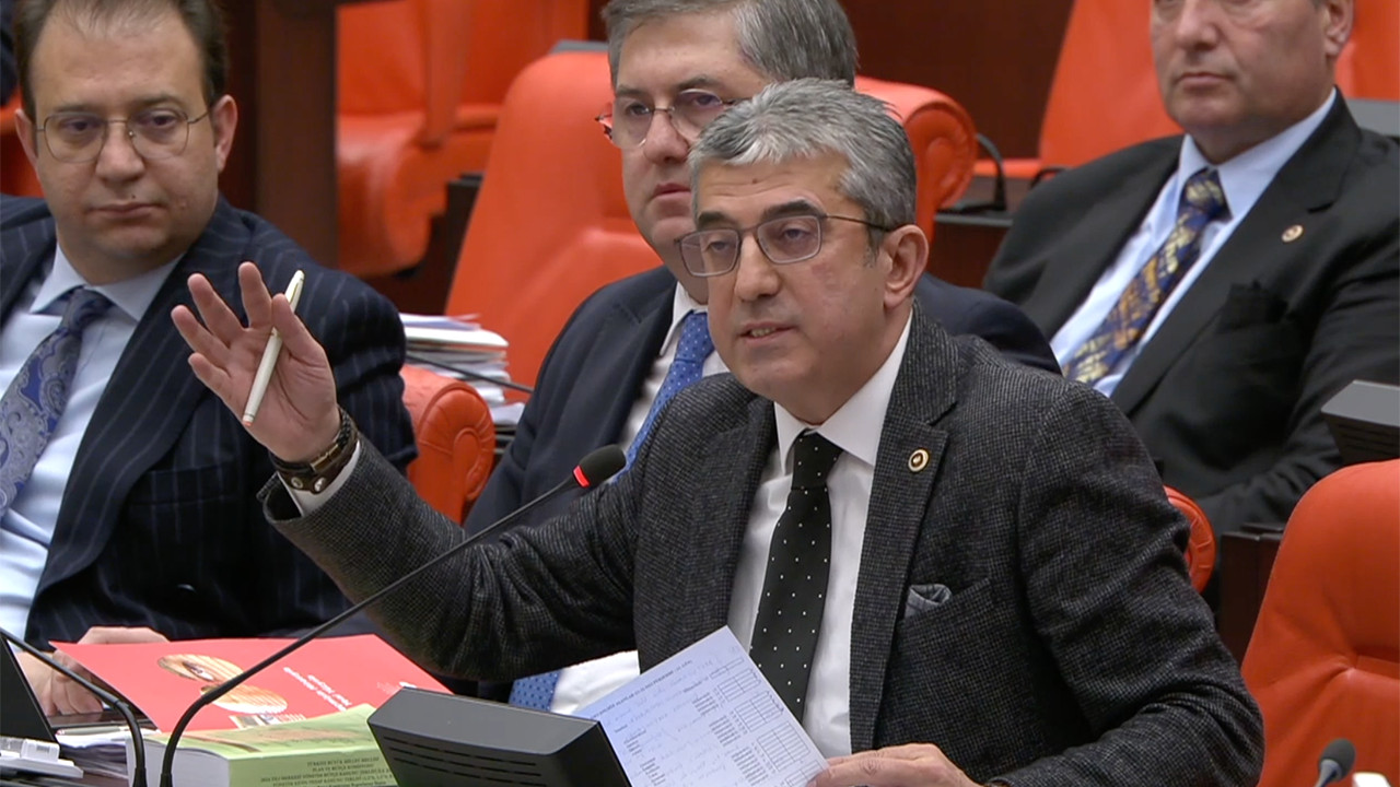 Yüzlerine Karşı İlkesizliklerini ve Yok Ettikleri Adaleti Haykırdık