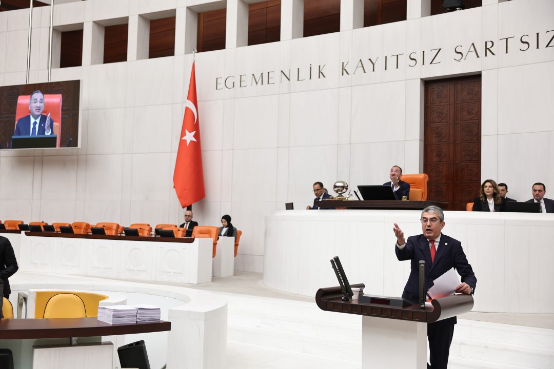 VideoHaber, Gökhan Günaydın, TBMM, Türkiye Büyük Millet Meclisi, CHP, Cumhuriyet Halk Partisi, Gündem, Basın Toplantısı, CHP Grup Başkanvekili, CHP Grubu, Milletvekili, İstanbul Milletvekili, Güncel, Haber, Siyaset, Politika, Numan Kurtulmuş, Can Atalay, Birleşik Arap Emirlikleri, Anayasa, Yargıtay 3. Ceza Dairesi, Anayasa Mahkemesi, Hukuk, Adalet, Bekir Bozdağ, AKP, Yargıtay, Gezi, Gezi Davası, Gezi Direnişi