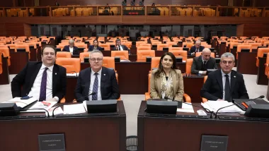 Yandaşların Borcunu Silmekten Vazgeç, Emeklilere Bak!