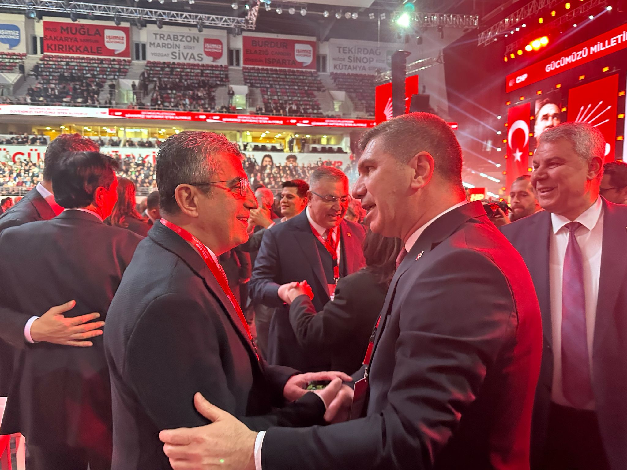 Cumhuriyet Halk Partisi Aday Tanıtım Toplantısı'ndayız