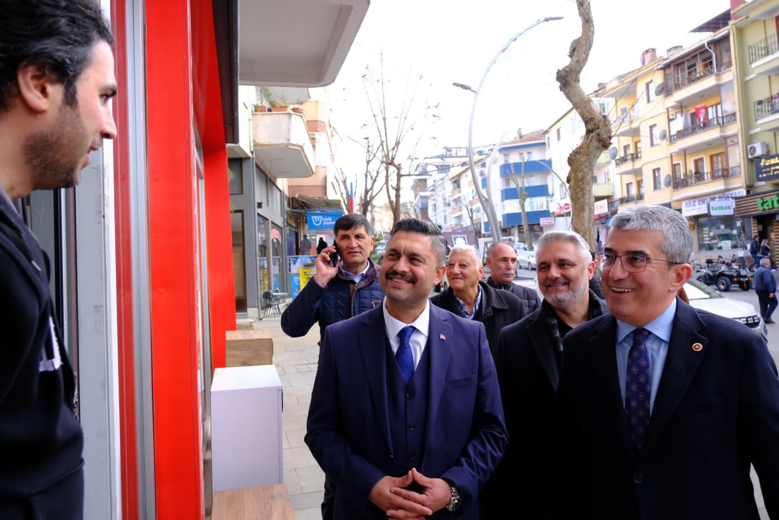 Şile’nin sokaklarında, köylerindeyiz.