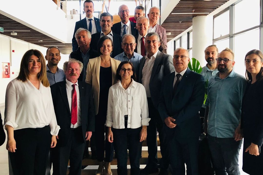 CHP Grup Başkanvekili Gökhan Günaydın 'Neoliberalizmin Krizinde Tarım Politikalarını Yeniden Düşünmek' başlıklı panele konuşmacı olarak katıldı.