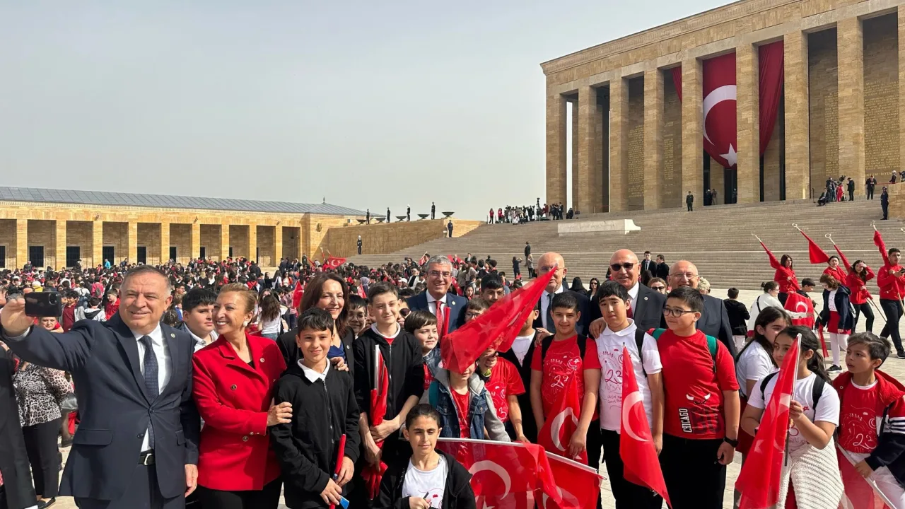 Ulusal Egemenlik ve Çocuk Bayramımız kutlu olsun.