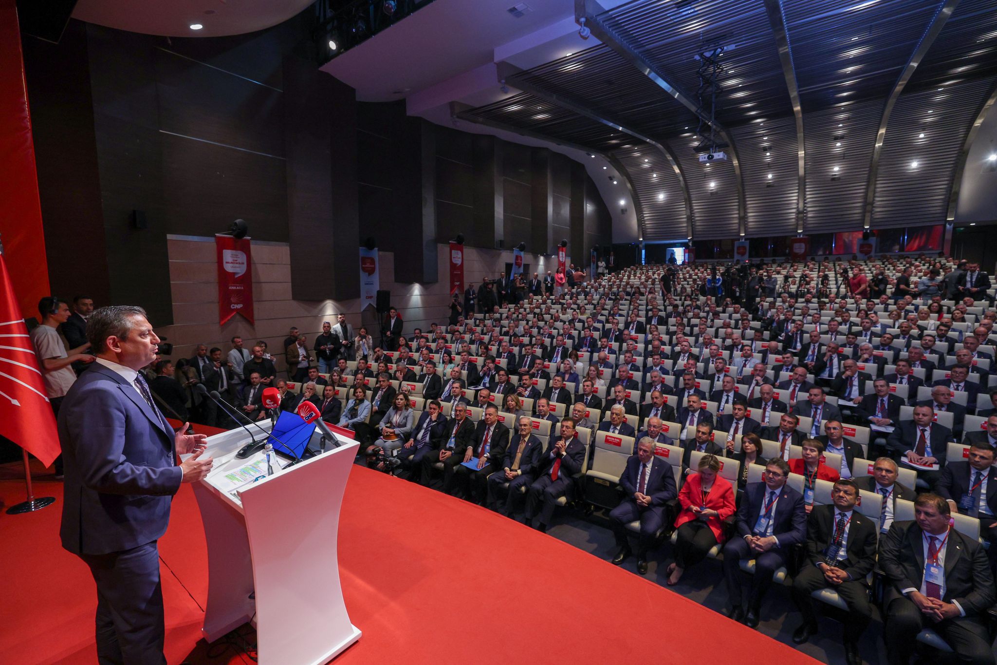 Cumhuriyet Halk Partisi Yerel Yönetimler Çalıştayı, CHP Genel Merkezi'nde başladı