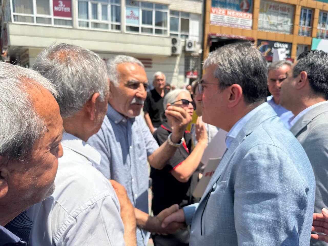 Çiftçimizin Sesine Kulak Ver: Toprak Mahsulleri Ofisi üzerinden 'Kara Gün Dostudur' Yazısını Kaldırın!