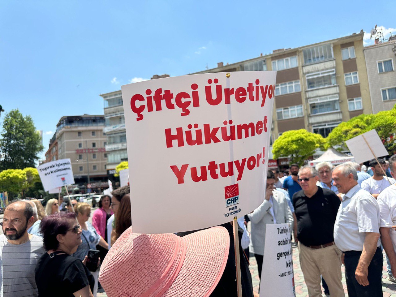 Çiftçimizin Sesine Kulak Ver: Toprak Mahsulleri Ofisi üzerinden 'Kara Gün Dostudur' Yazısını Kaldırın!