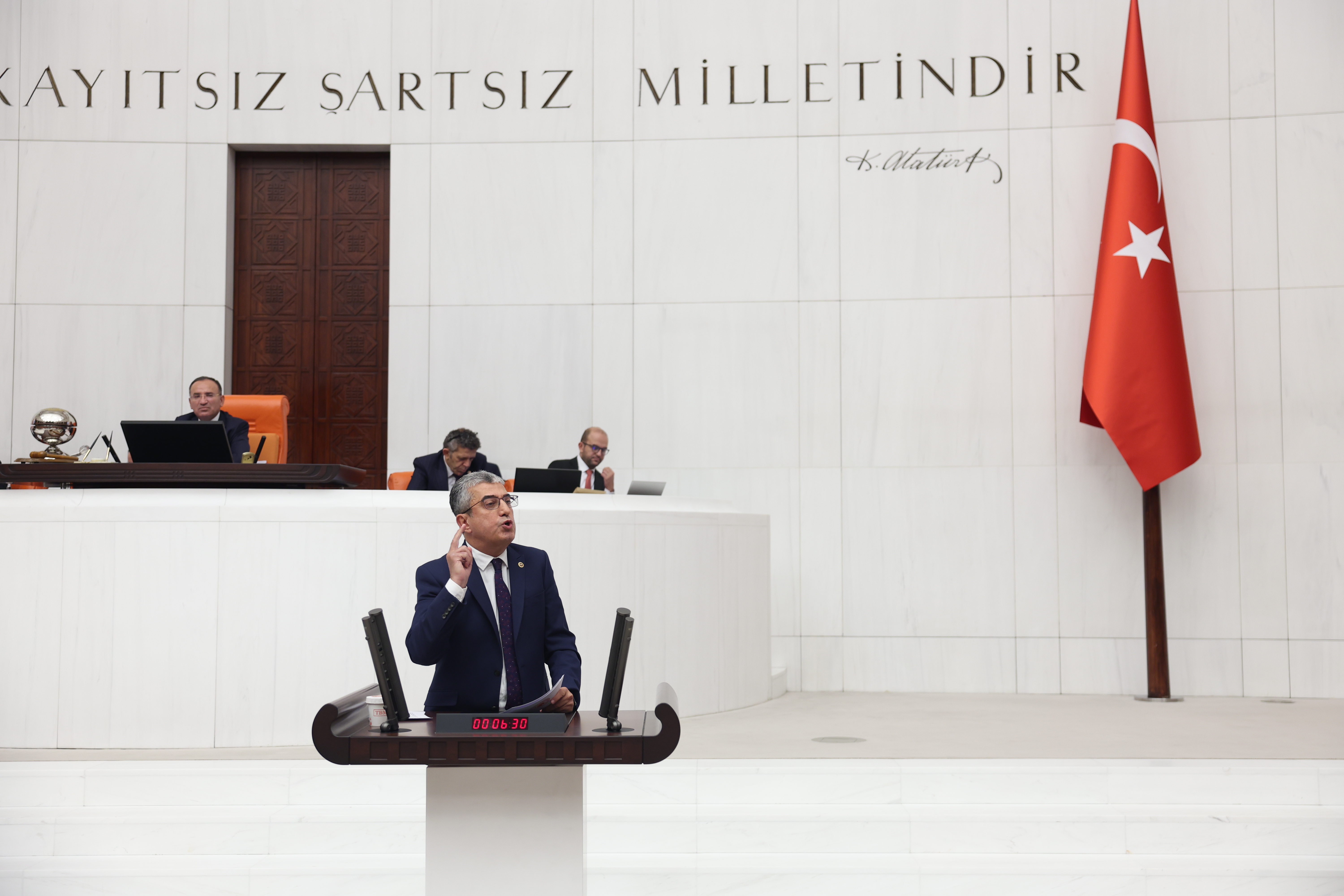 Ölümü Değil Birlikte Yaşamı Savunuyoruz: Yurttaşı kutuplaştırmanıza, gündemi değiştirmenize izin vermeyeceğiz!