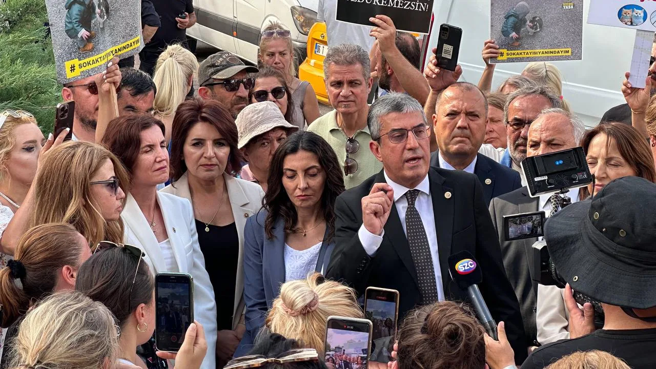 CHP 128 milletvekiliyle birlikte 'Katliam Yasası'na DUR demek için her türlü çabanın içinde olacak.