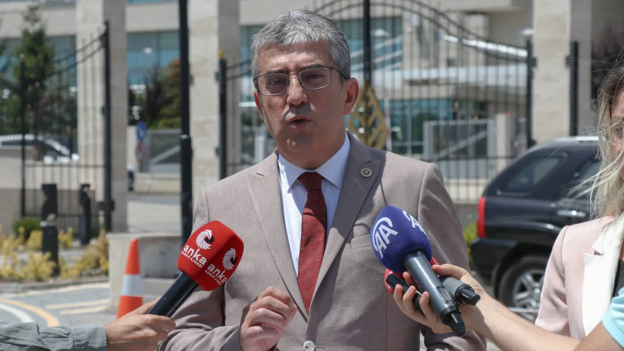 Türk Silahlı Kuvvetleri Personel Kanunu ile Bazı Kanunlarda Değişiklik Yapılmasına Dair Kanun’un iptali istemiyle Anayasa Mahkemesi’ne başvurduk.