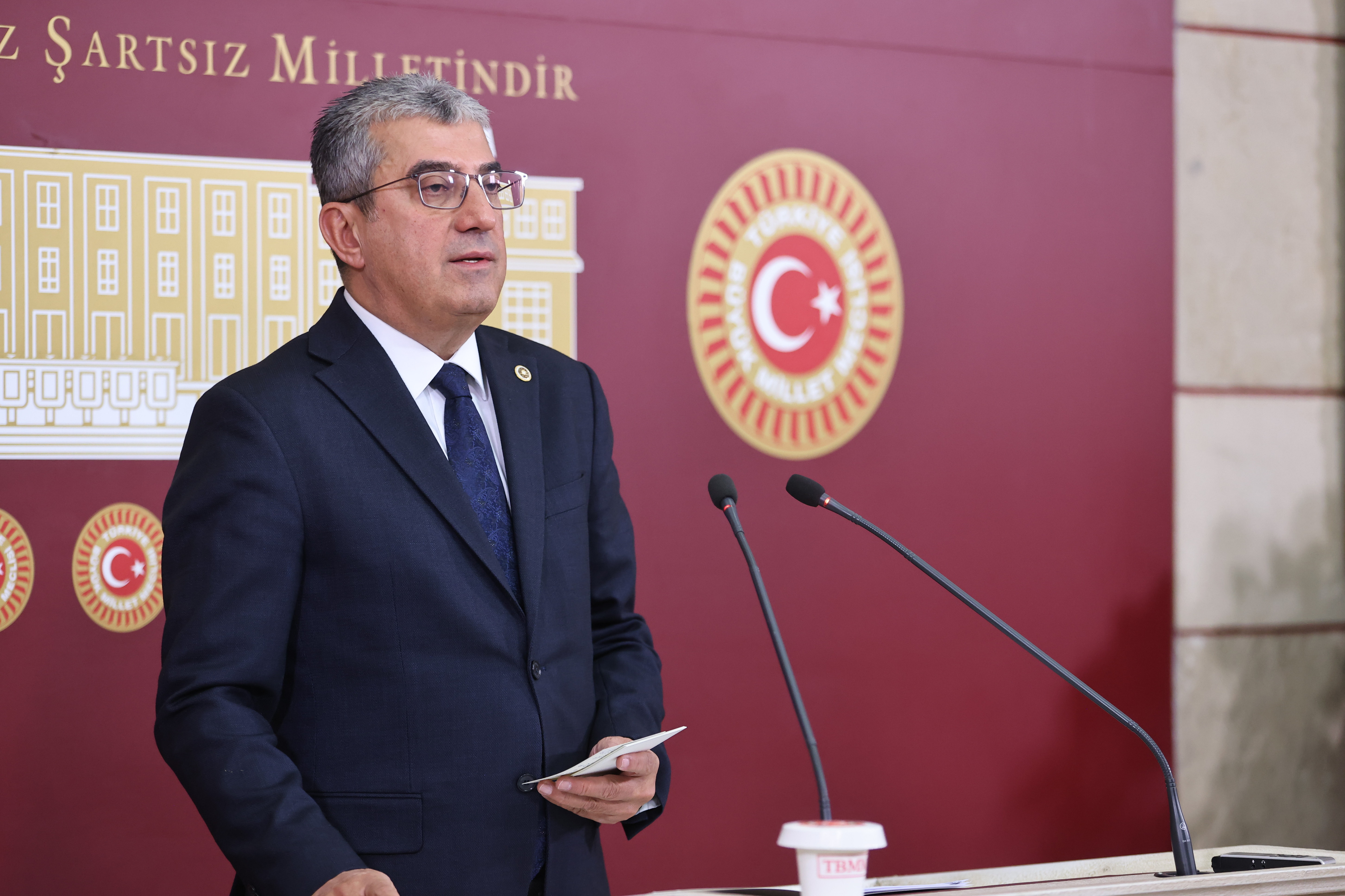 AKP Genel Başkanı 22 yılda Faiz Lobilerine 601 Milyar $ Faiz Ödedi