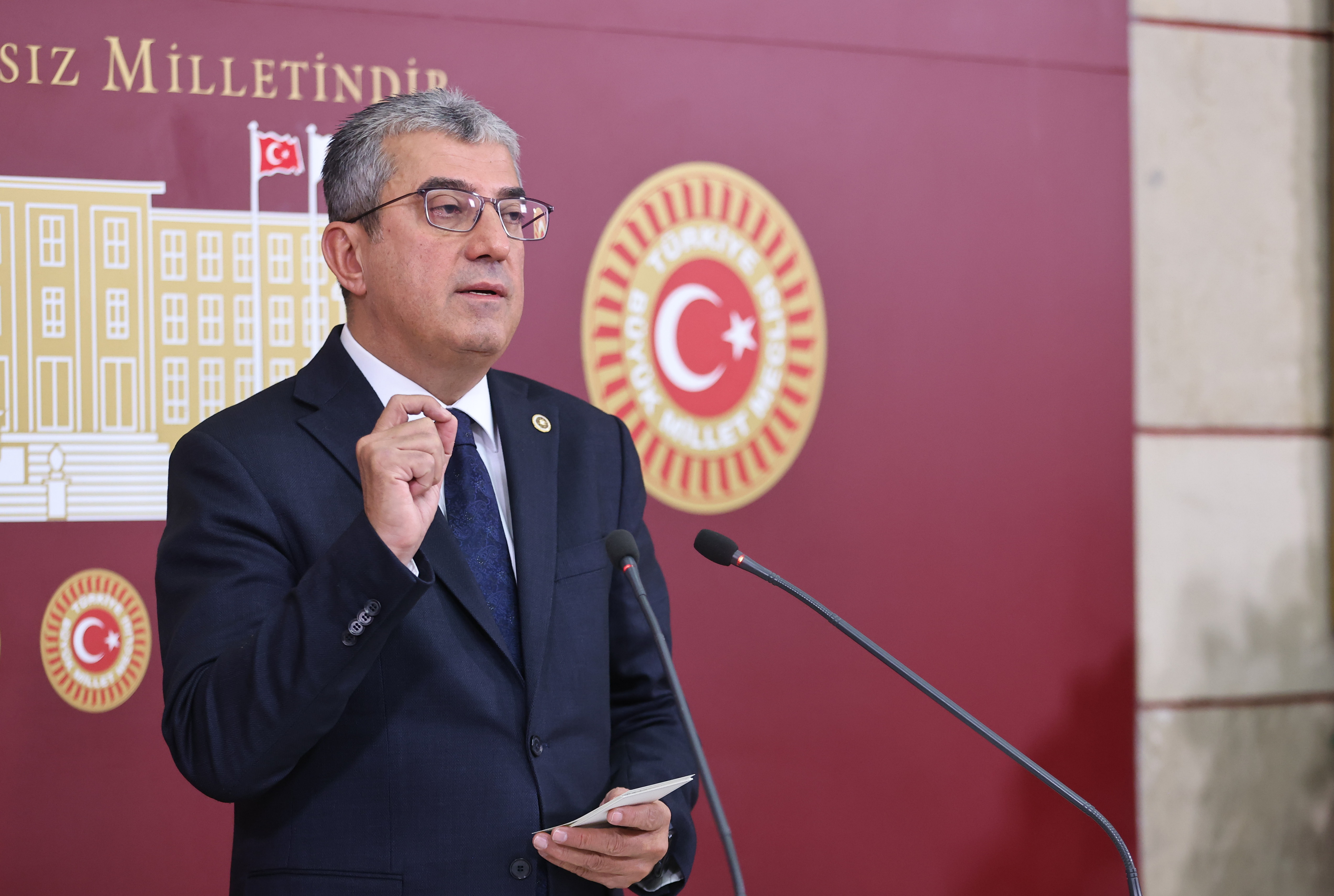 AKP Genel Başkanı 22 yılda Faiz Lobilerine 601 Milyar $ Faiz Ödedi