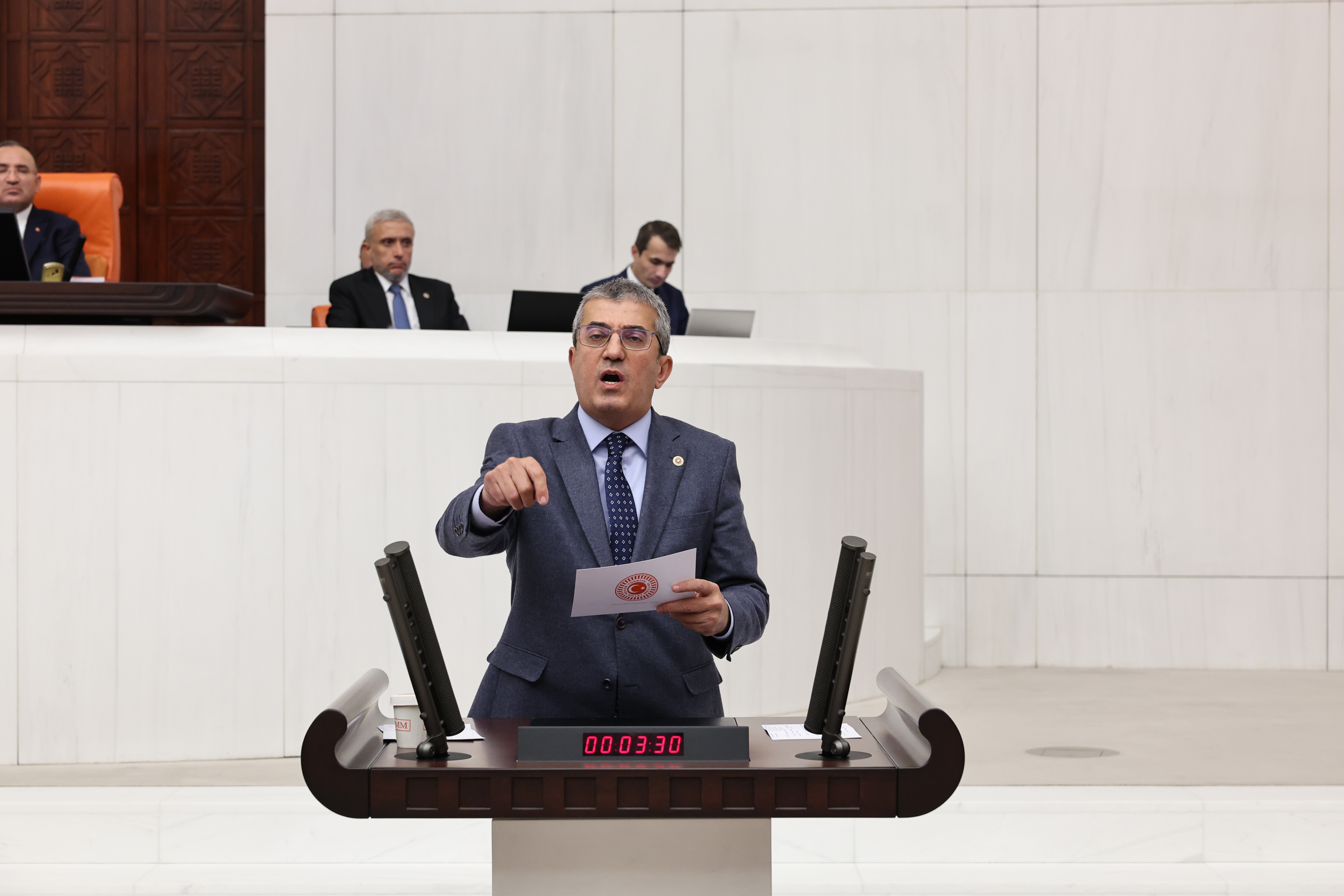 AKP, Memlekete ve Sağlığa Zararlıdır!