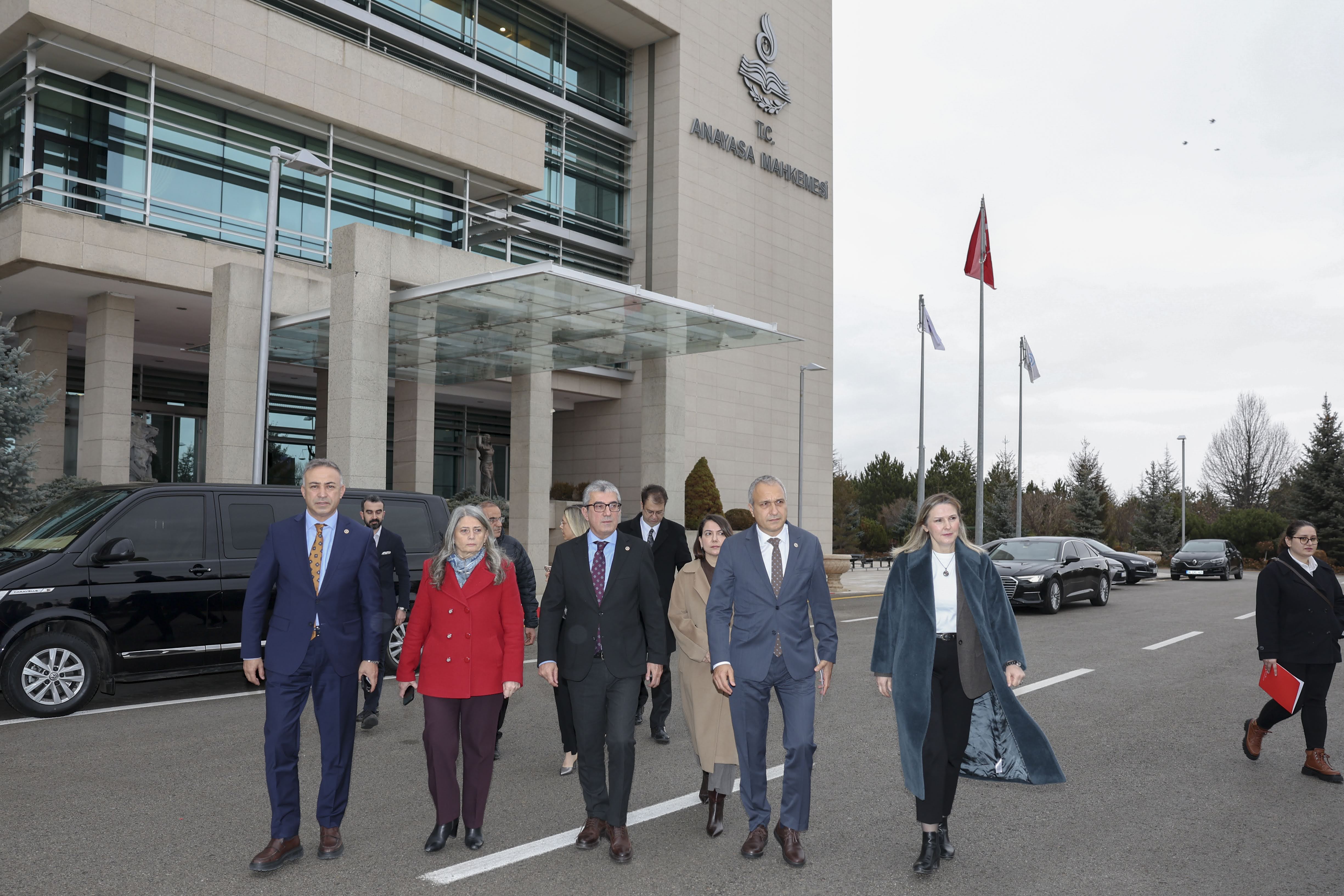 Öğretmenlik Meslek Kanunu AYM'ye Taşındı