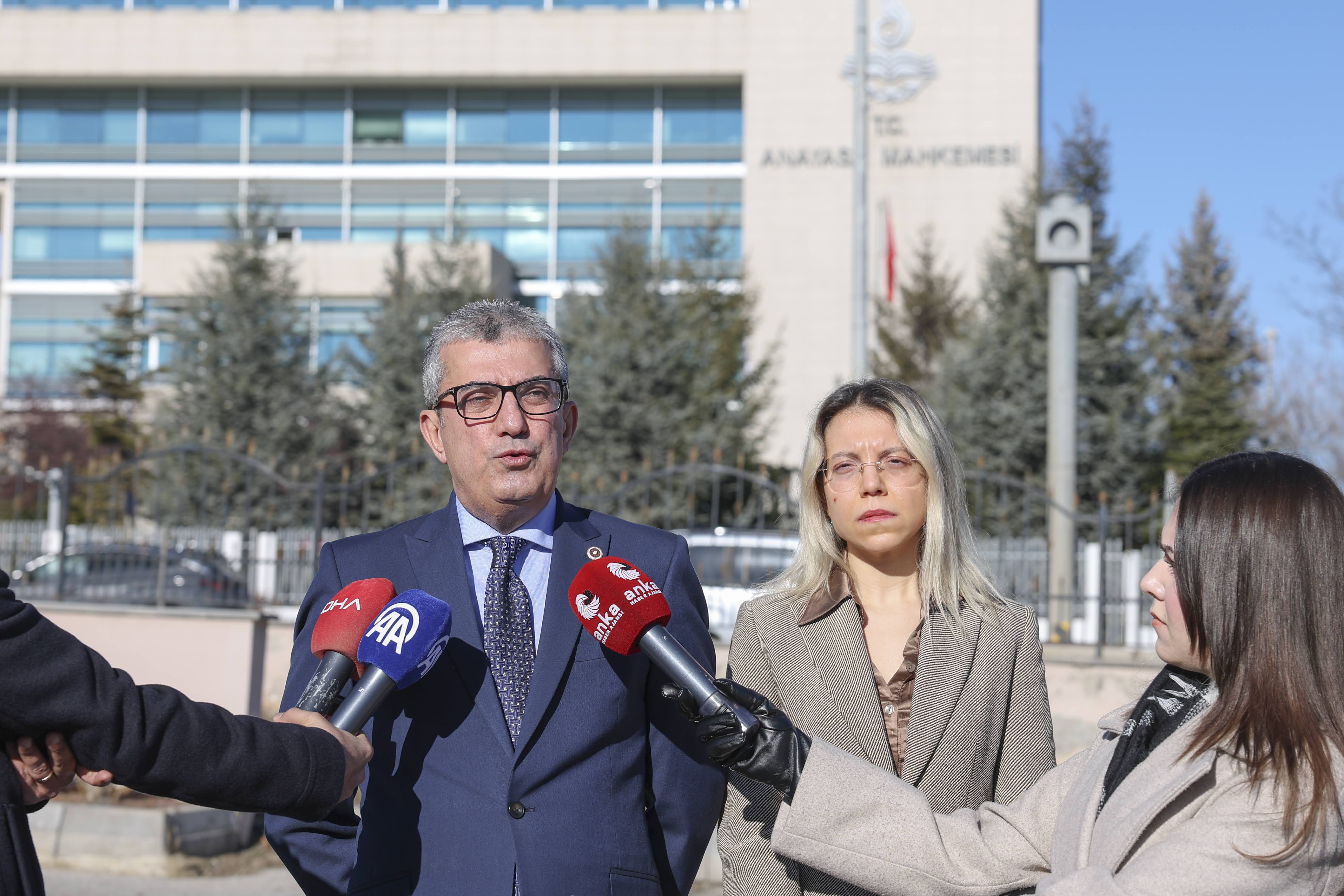 Tüketicinin Korunması Hakkında Kanun'un Anayasa'ya aykırı hükümlerinin yürütmesinin durdurulması ve iptali için AYM'ye başvuruda bulunduk.