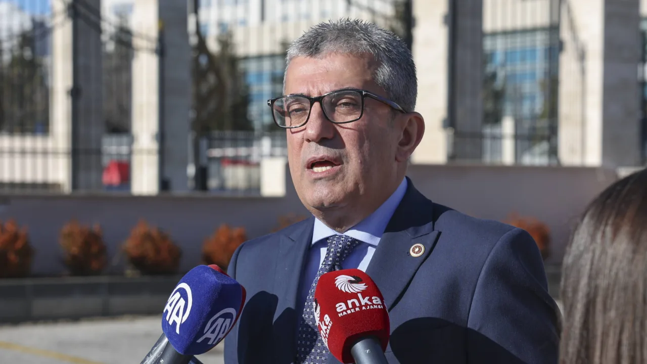 Tüketicinin Korunması Hakkında Kanun'un Anayasa'ya aykırı hükümlerinin yürütmesinin durdurulması ve iptali için AYM'ye başvuruda bulunduk.