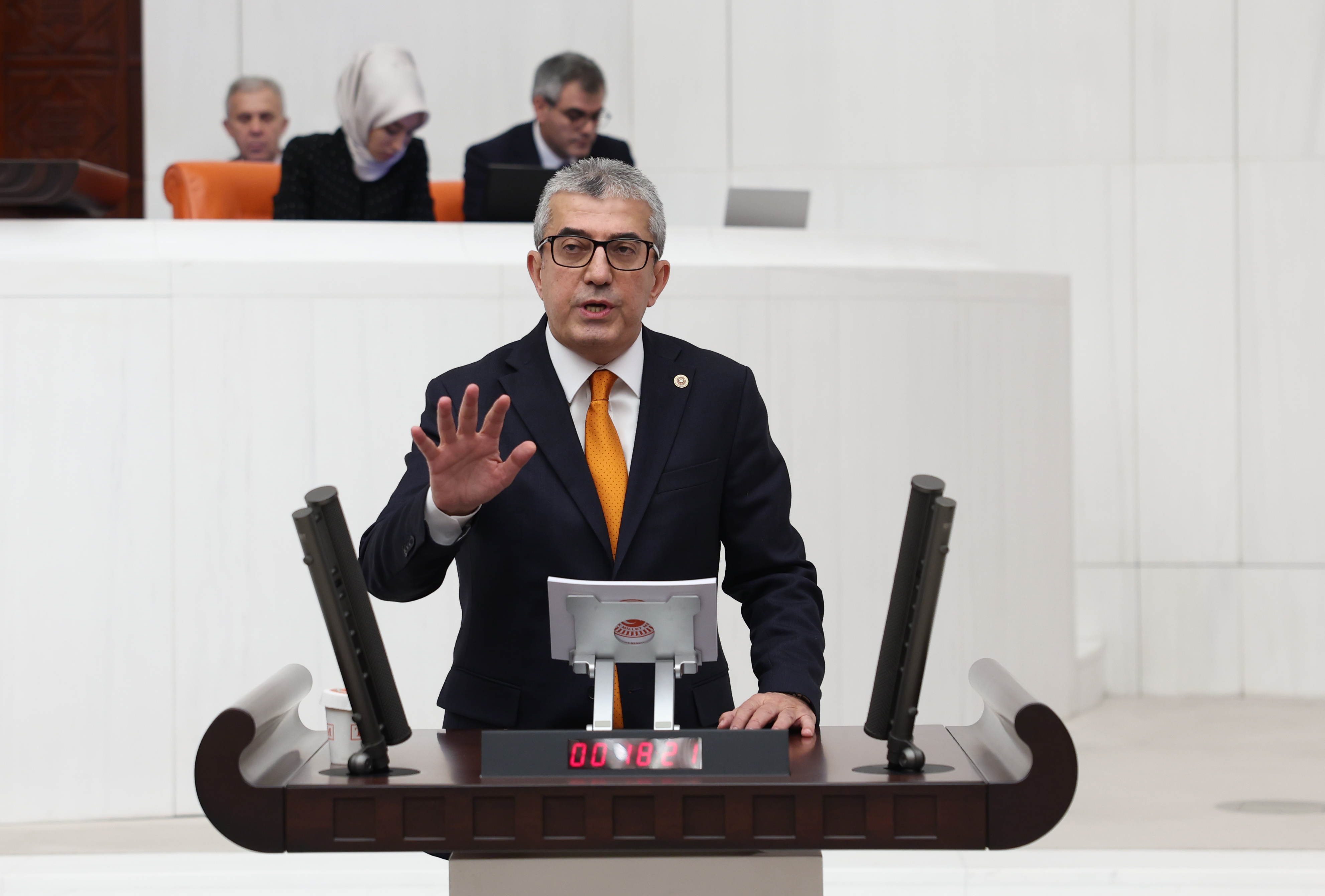 En Başarılı Milletvekili: Gökhan Günaydın