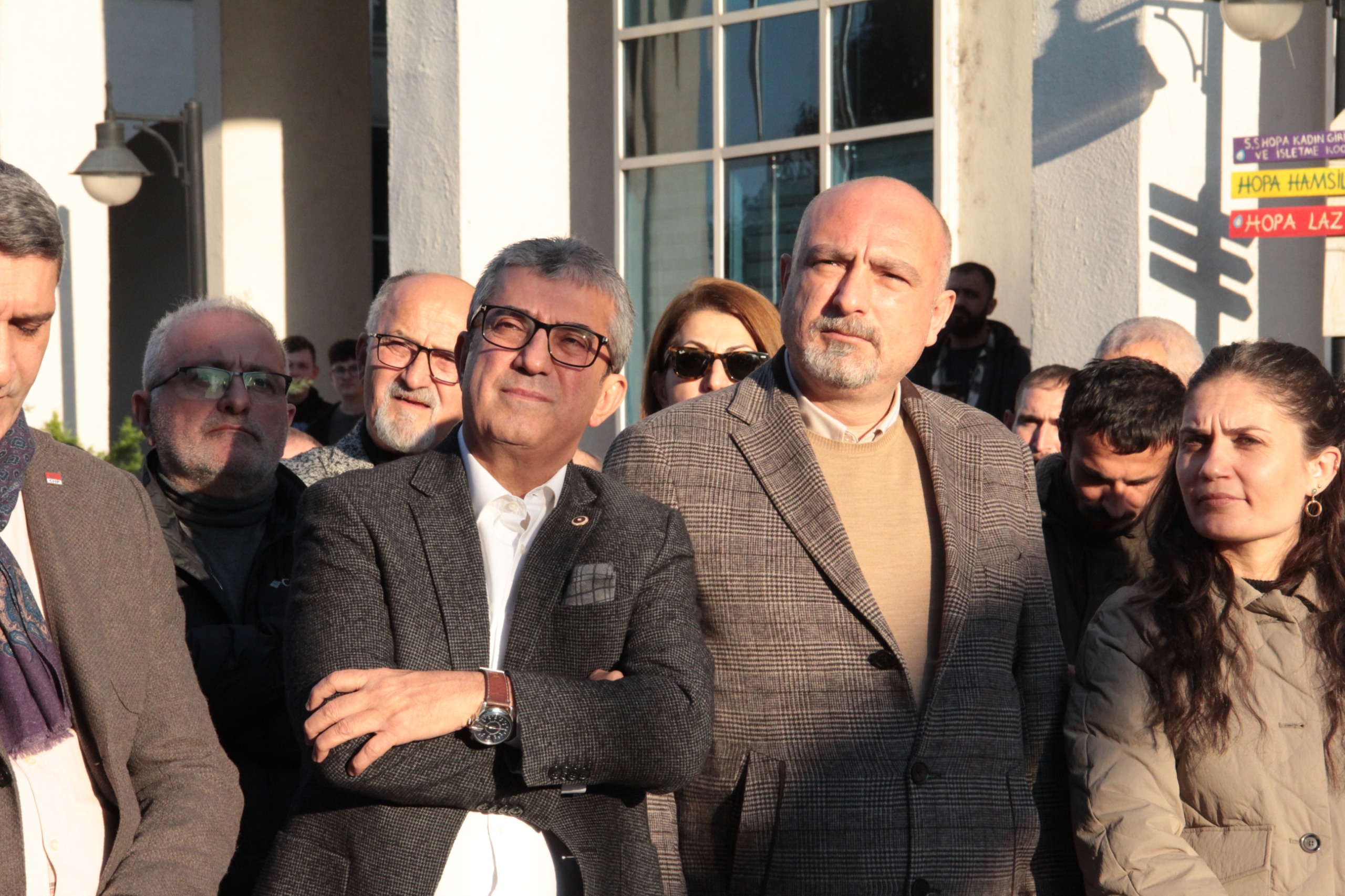 Doğa mücadelesi sırasında Cankurtaran'da kaybedilen Reşit Kibar’ın Yaşam Nöbeti'ne katılan Günaydın: “Doğasını savunan onurlu insanları saygıyla selamlıyorum”