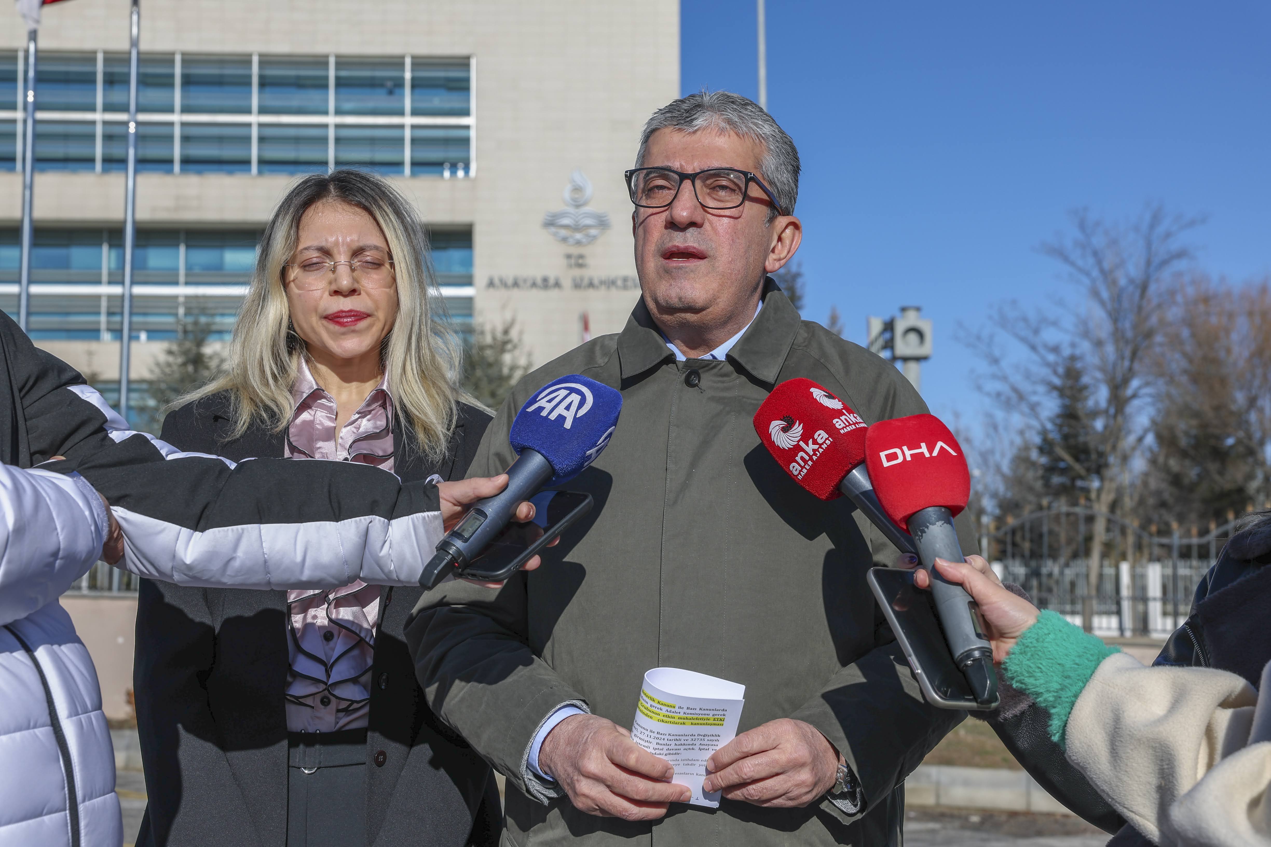 Noterlik ve Dahiliye Memurları Kanunu'nu Anayasa Mahkemesi’ne Taşıdık