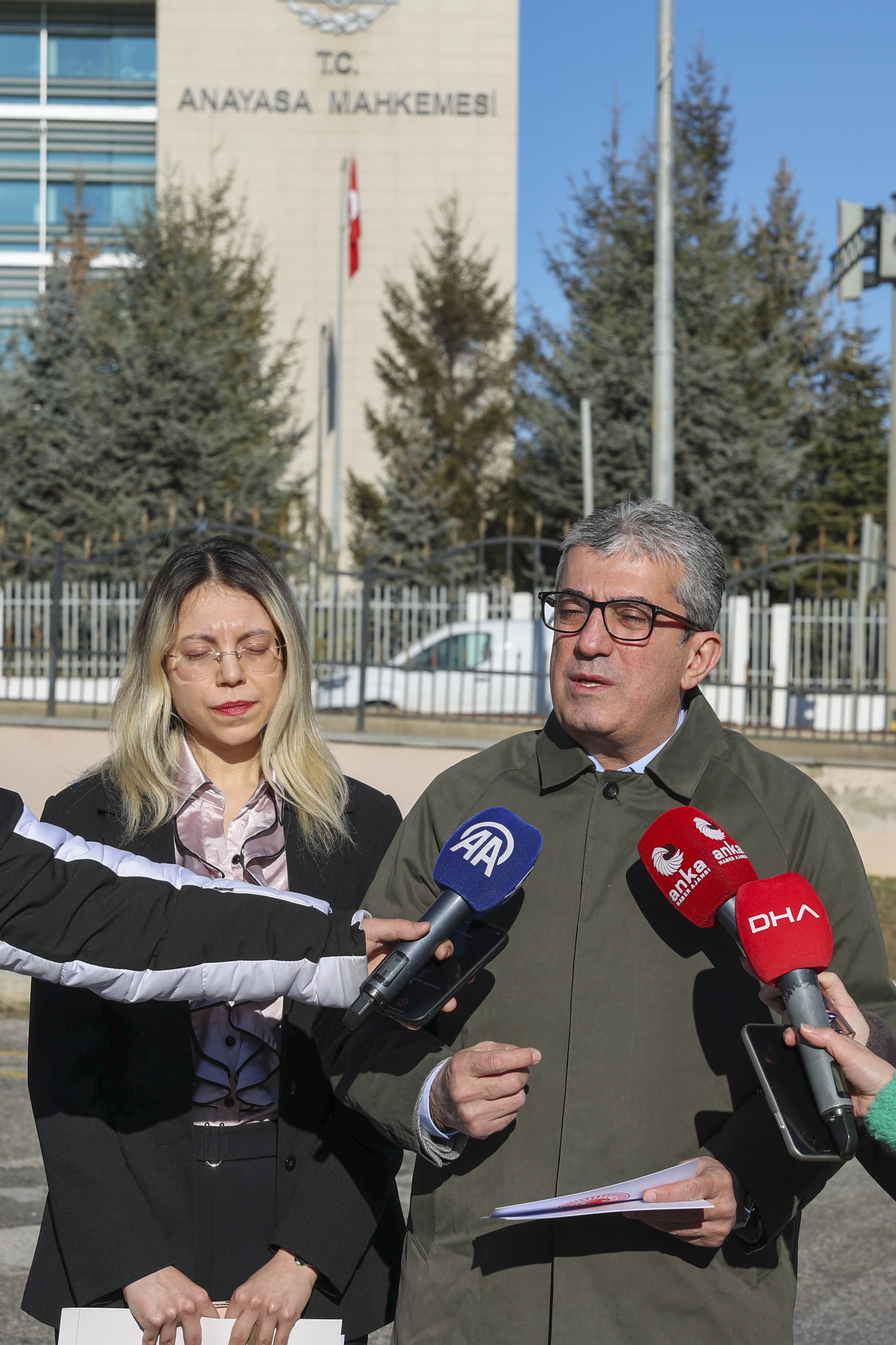Noterlik ve Dahiliye Memurları Kanunu'nu Anayasa Mahkemesi’ne Taşıdık
