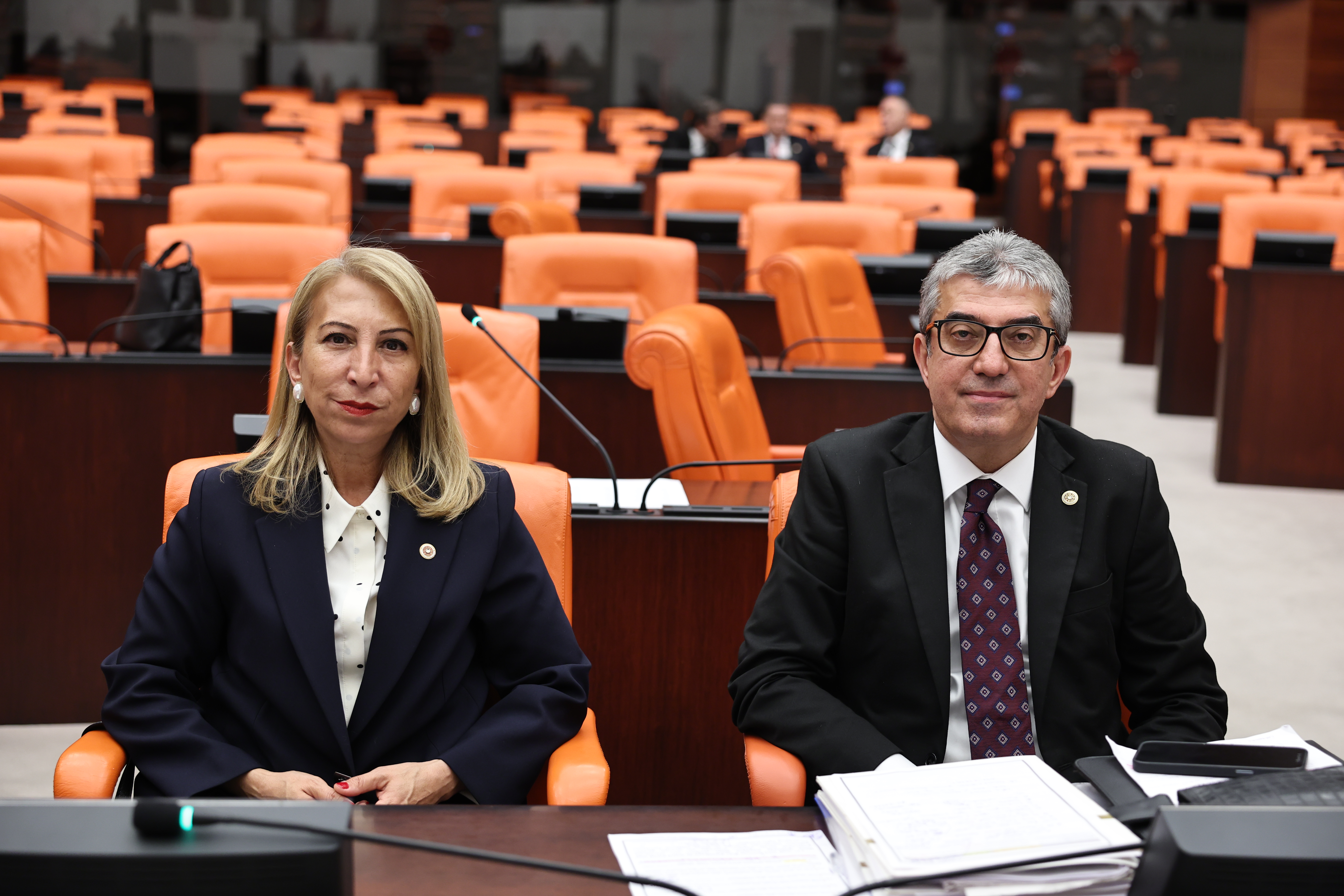 Bolu Kartalkaya'da meydana gelen yangın faciasına ilişkin araştırma önergesi hakkında CHP Grup Başkanvekili Gökhan Günaydın "Turizm Bakanında biraz vicdan varsa, onuru olsa uyuyamaz ve istifa eder" ifadesini kullandı.