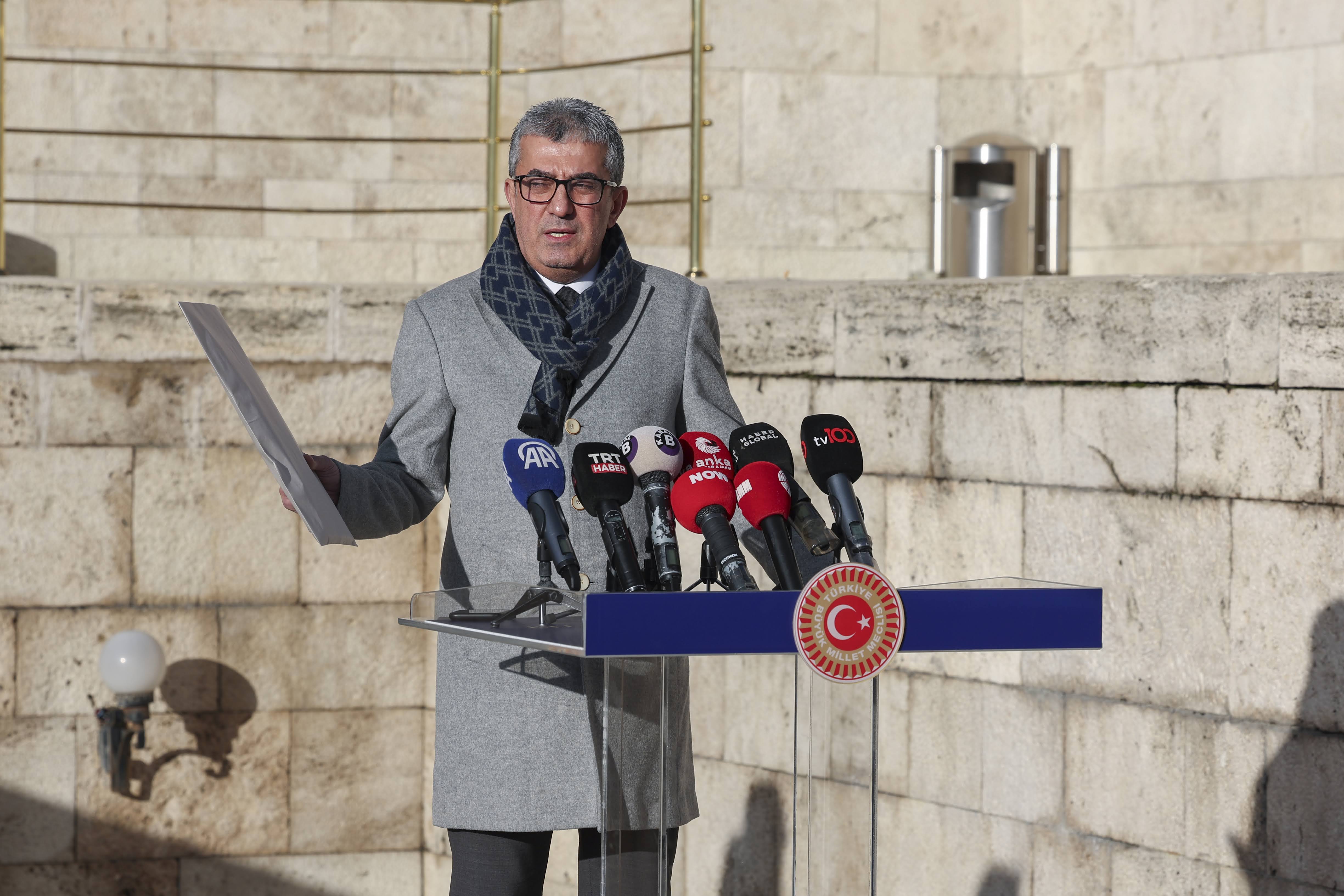 116 milletvekili arkadaşımız Sayın Ekrem İmamoğlu‘nun CHP cumhurbaşkanı aday adayı olması yönünde imza kullandı.