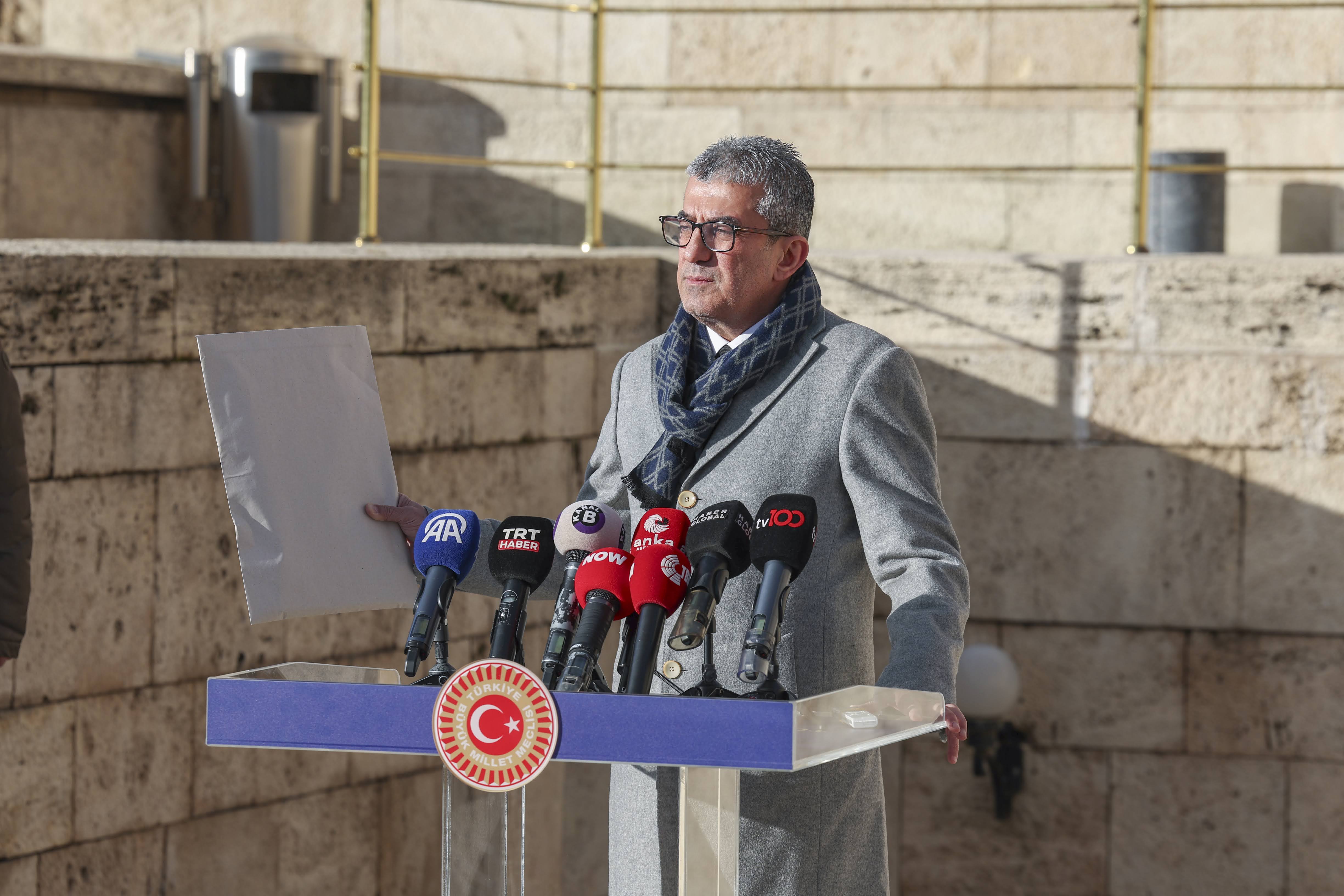 116 milletvekili arkadaşımız Sayın Ekrem İmamoğlu‘nun CHP cumhurbaşkanı aday adayı olması yönünde imza kullandı.