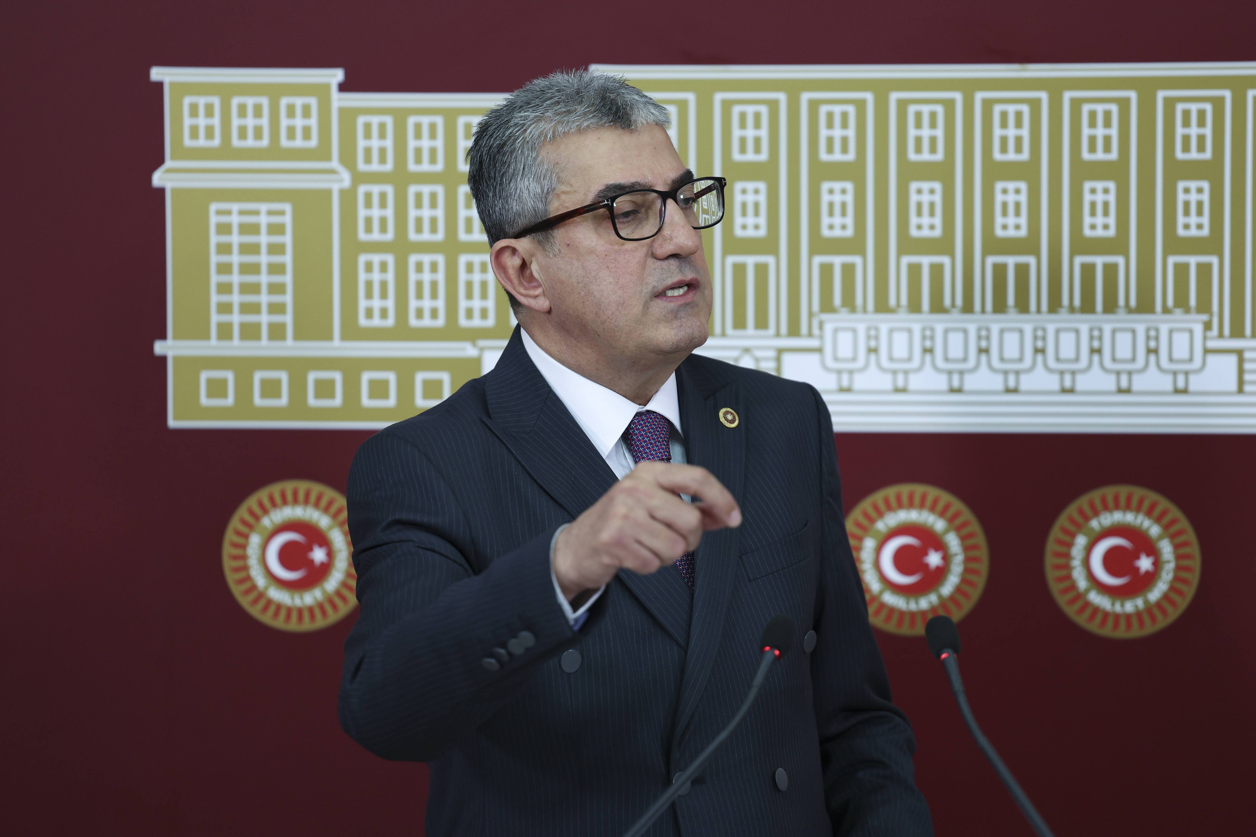 Gökhan Günaydın'dan "kurultay soruşturması"na tepki: "Hukuki bir süreçle bağlantılandırılması mümkün değil, CHP’yi karıştırmaya yönelik siyasi bir çaba"