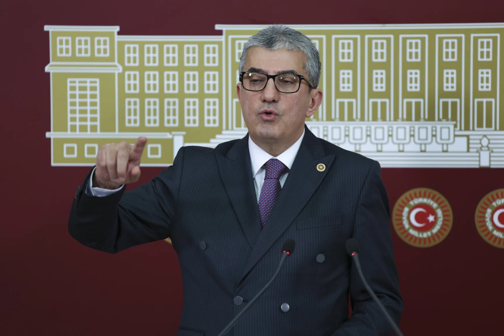 Gökhan Günaydın'dan "kurultay soruşturması"na tepki: "Hukuki bir süreçle bağlantılandırılması mümkün değil, CHP’yi karıştırmaya yönelik siyasi bir çaba"