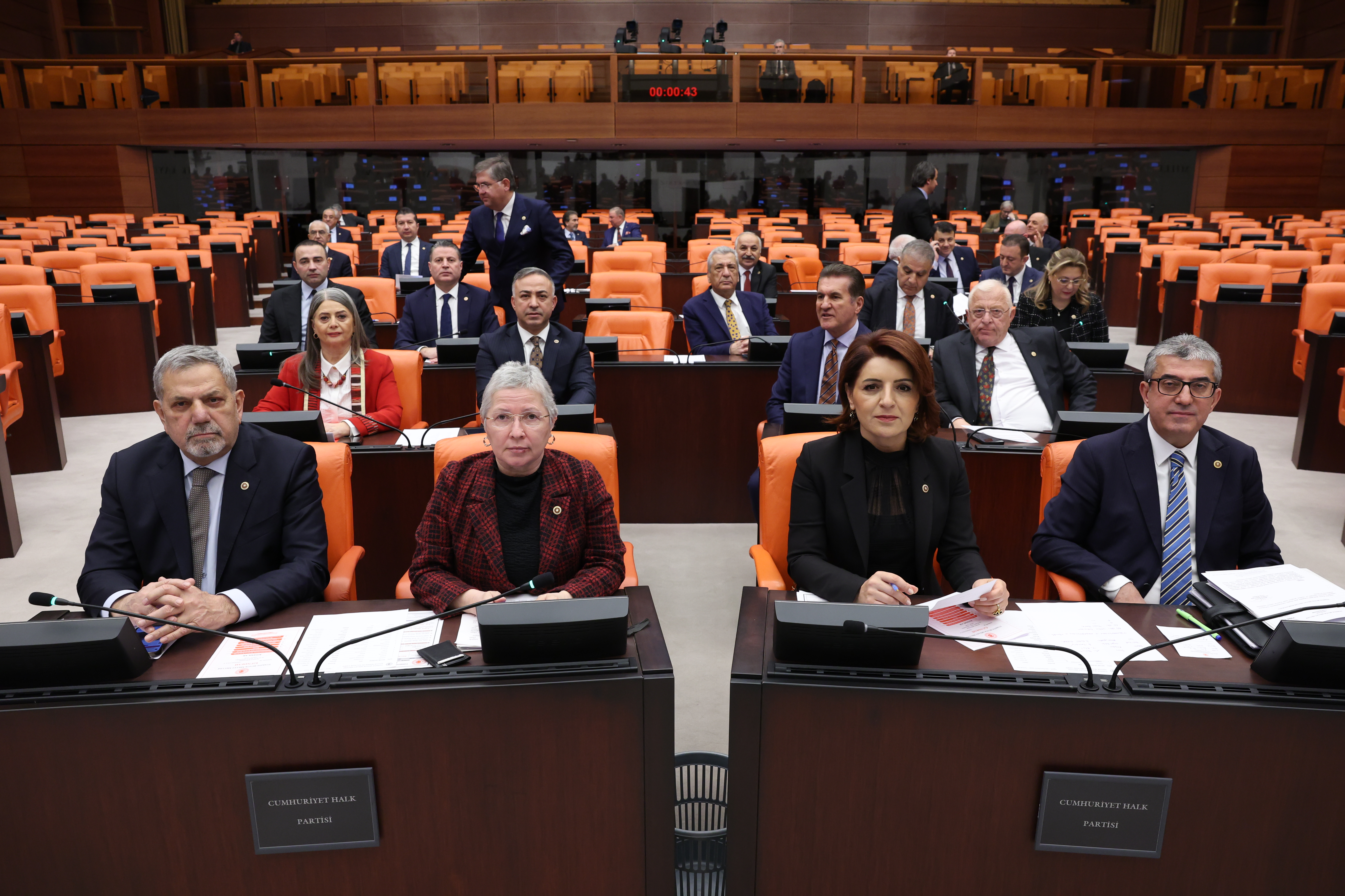 Bakan Hesap Vermedikten Sonra Komisyonun Anlamı Ne?