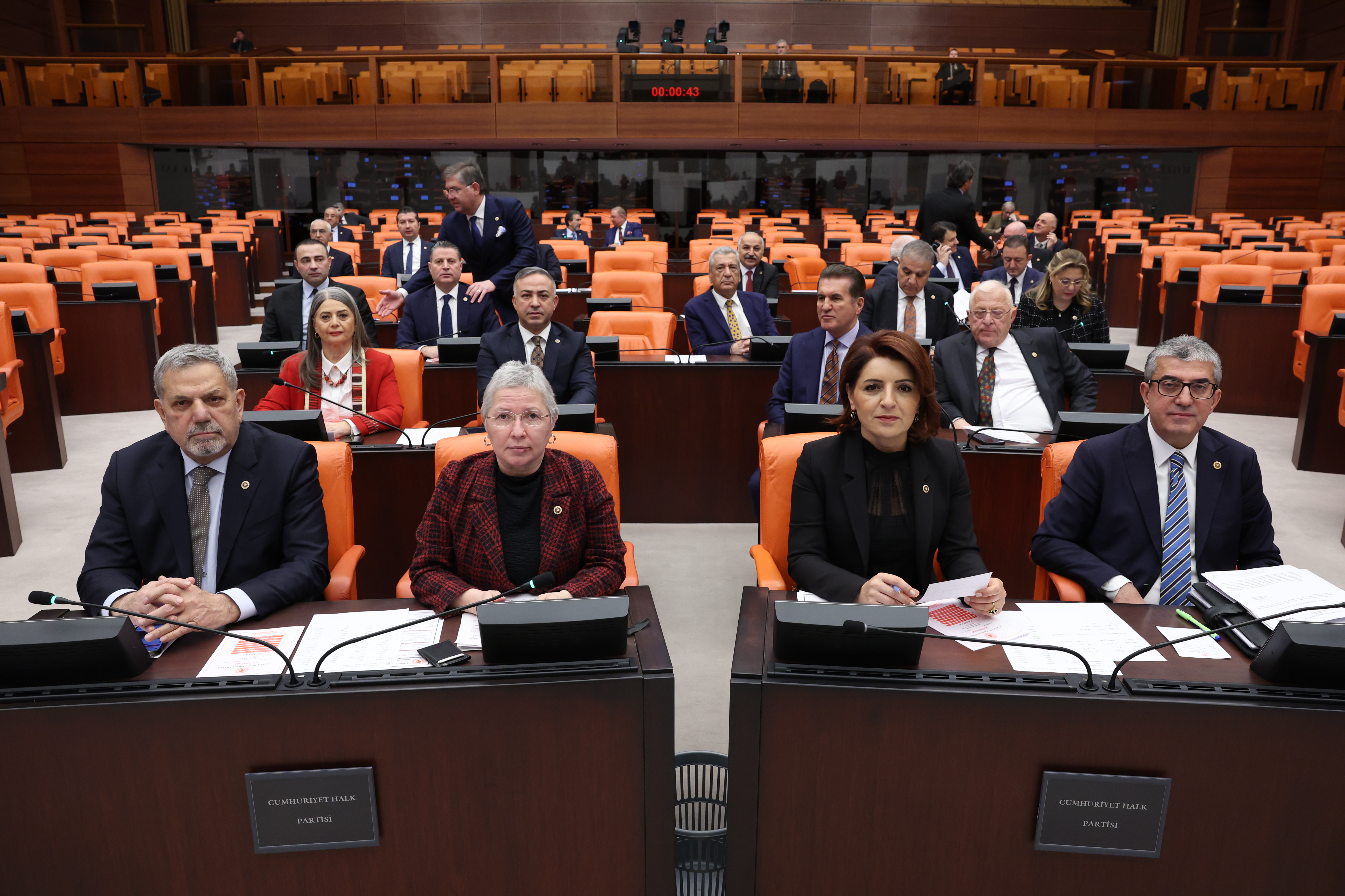 Bakan Hesap Vermedikten Sonra Komisyonun Anlamı Ne?