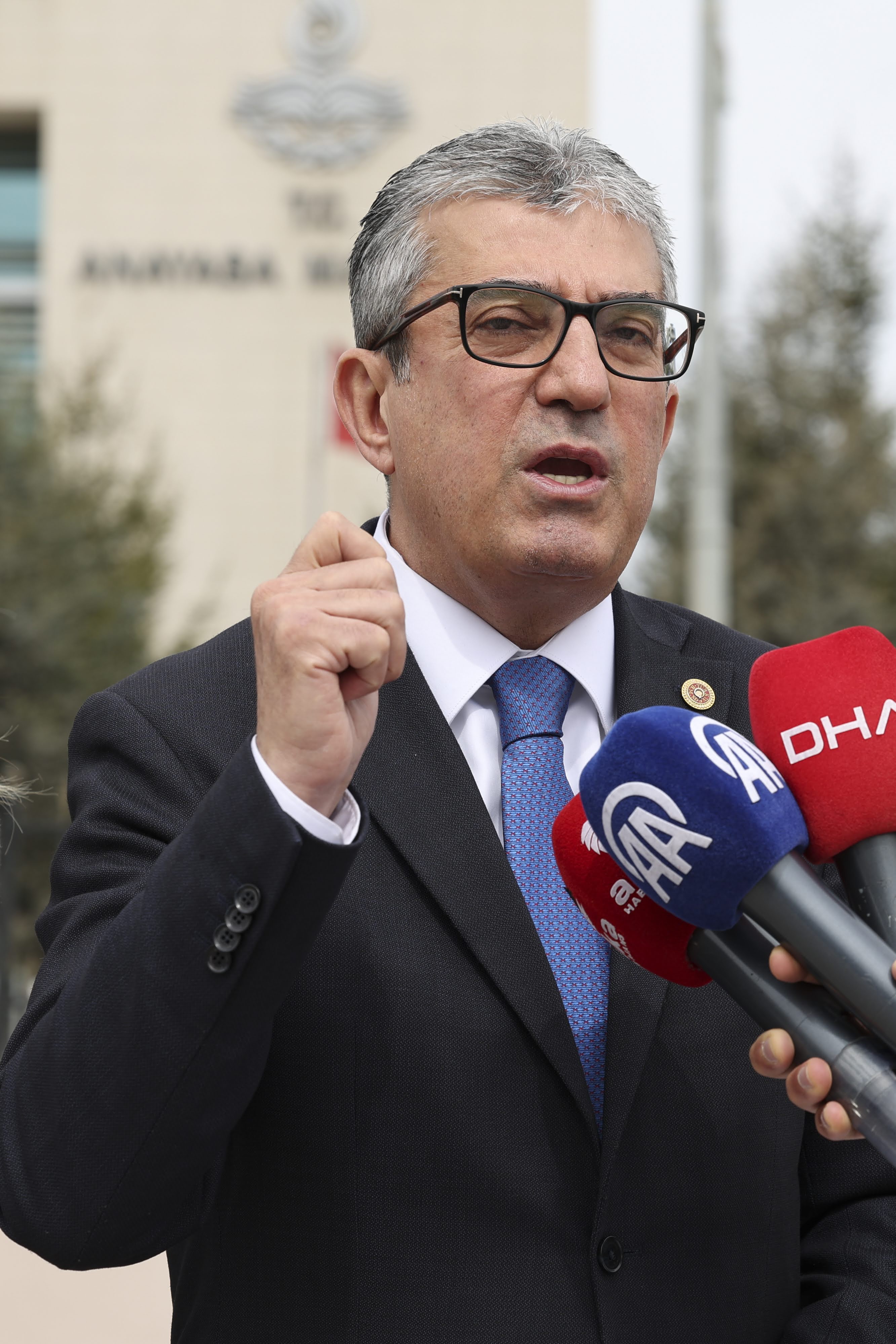 CHP Grubu olarak, TMSF'nin şirketlere kayyum atamasını düzenleyen kanunun yürürlüğünün durdurulması ve iptali istemiyle AYM'ye başvurduk.