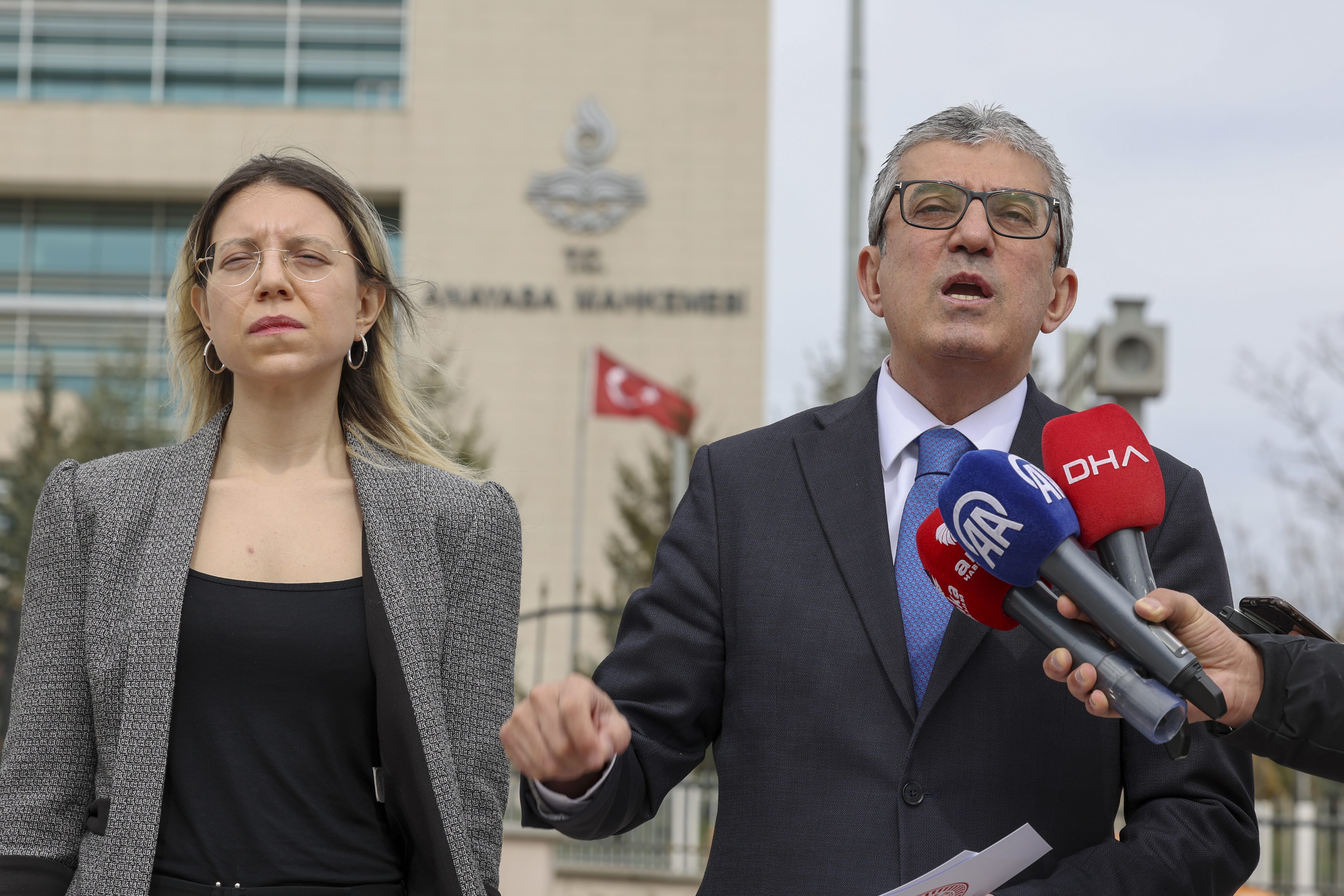 CHP Grubu olarak, TMSF'nin şirketlere kayyum atamasını düzenleyen kanunun yürürlüğünün durdurulması ve iptali istemiyle AYM'ye başvurduk.