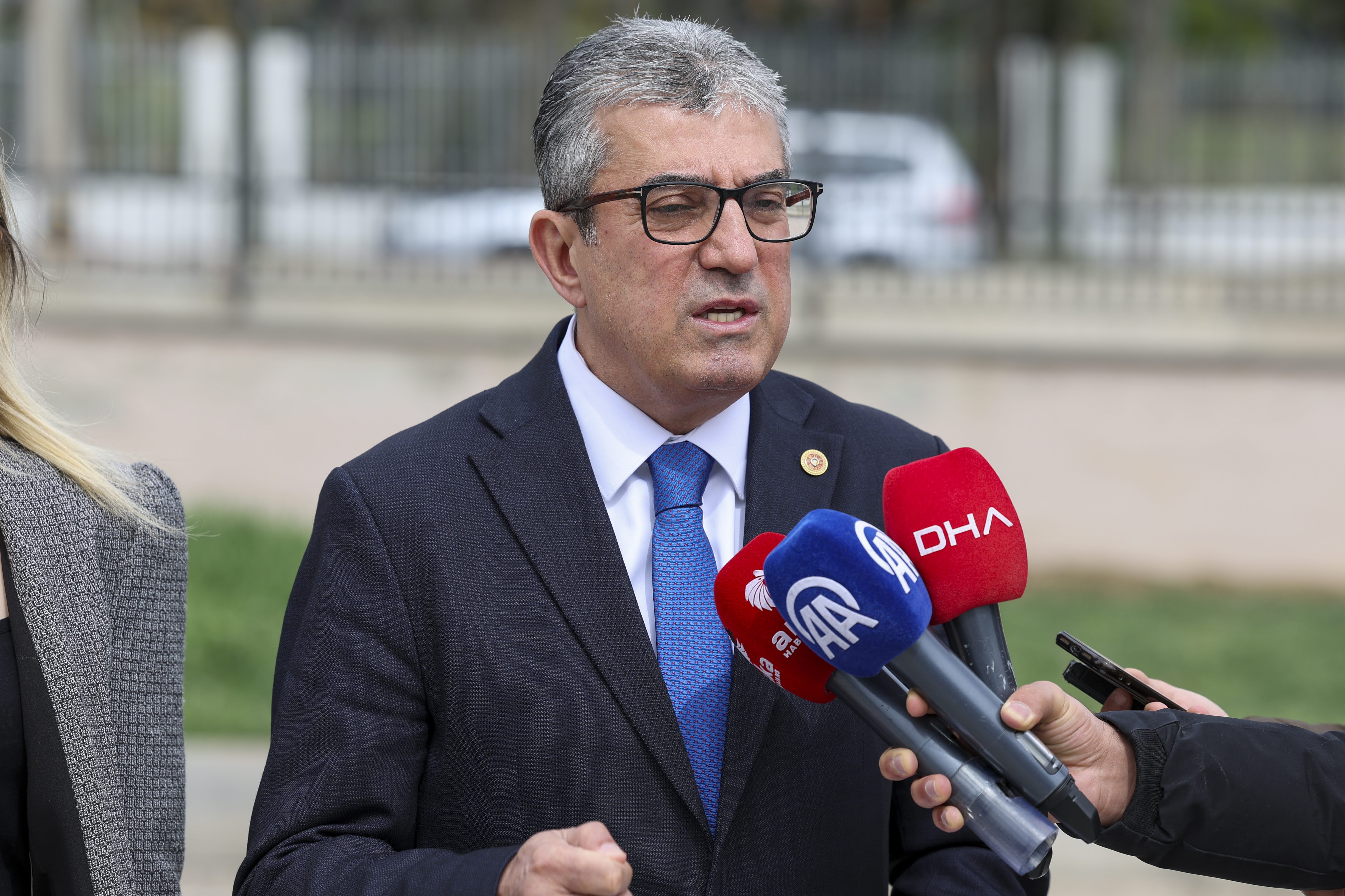 CHP Grubu olarak, TMSF'nin şirketlere kayyum atamasını düzenleyen kanunun yürürlüğünün durdurulması ve iptali istemiyle AYM'ye başvurduk.