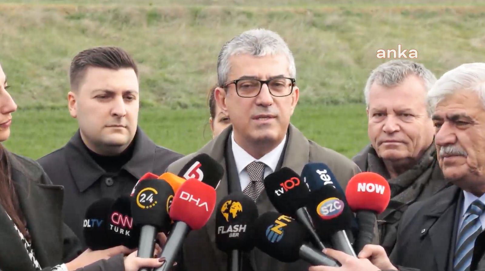 CHP Grup Başkanvekili Gökhan Günaydın dün tutuklanan İBB Başkanı Ekrem İmamoğlu'nu Silivri'de ziyaret etti.