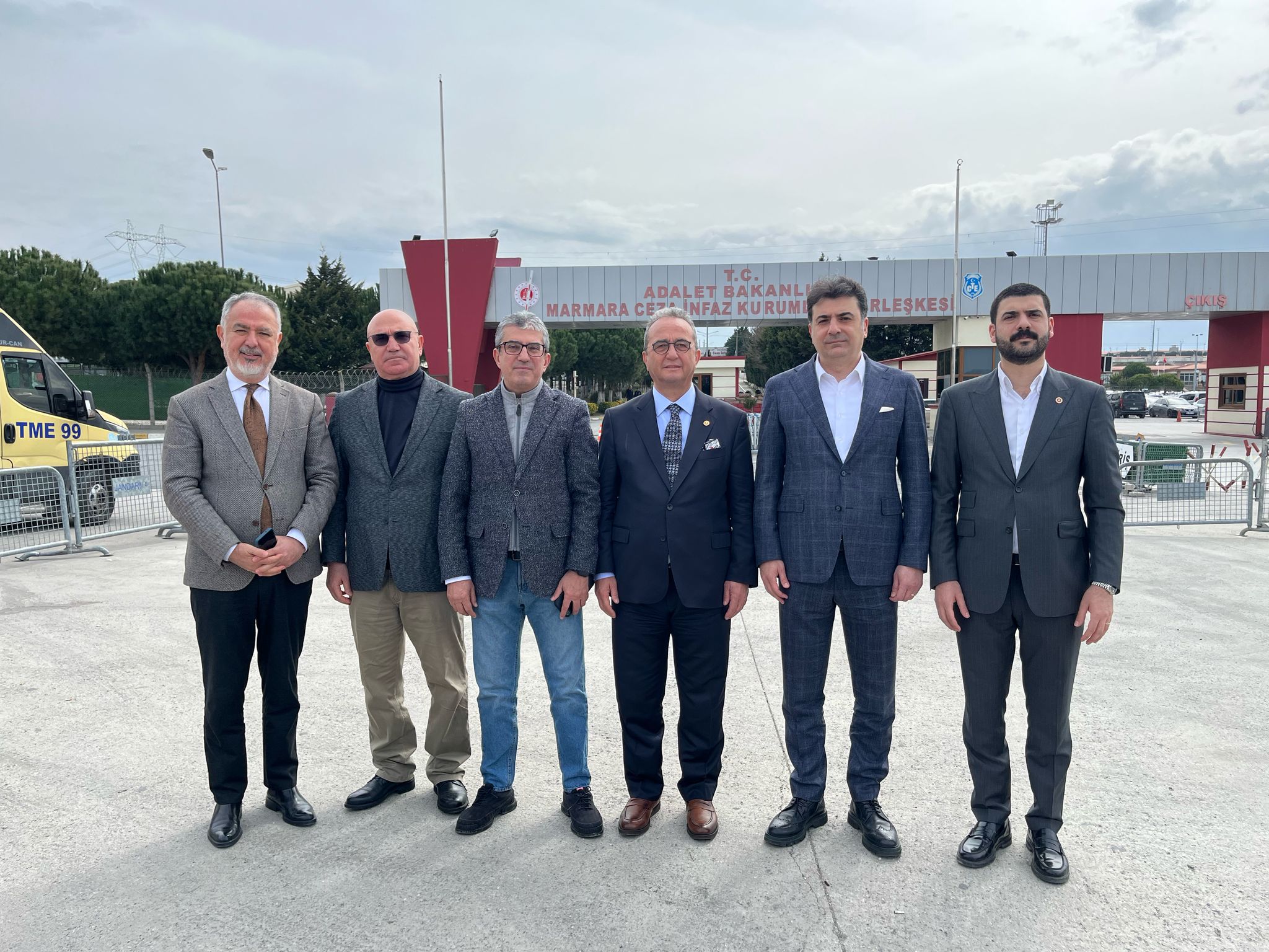 Cumhuriyet Halk Partisi Grup Başkanvekili Gökhan Günaydın: Türkiye bir gün özgürleşecek, Silivri Cezaevi de insanların tutsak edildiği değil, tersine eğitim kurumu olarak çalışmaya devam edecek