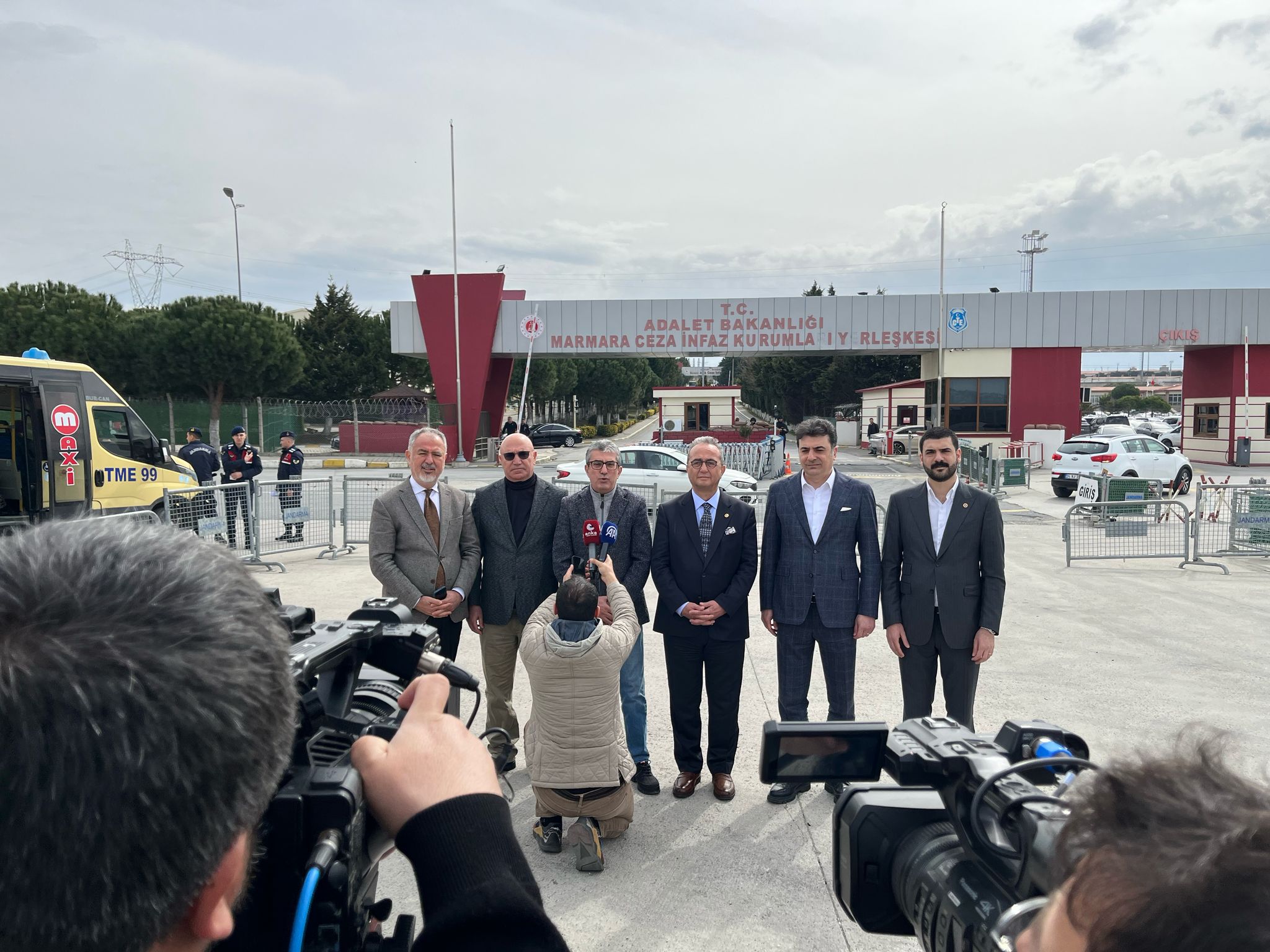 Cumhuriyet Halk Partisi Grup Başkanvekili Gökhan Günaydın: Türkiye bir gün özgürleşecek, Silivri Cezaevi de insanların tutsak edildiği değil, tersine eğitim kurumu olarak çalışmaya devam edecek