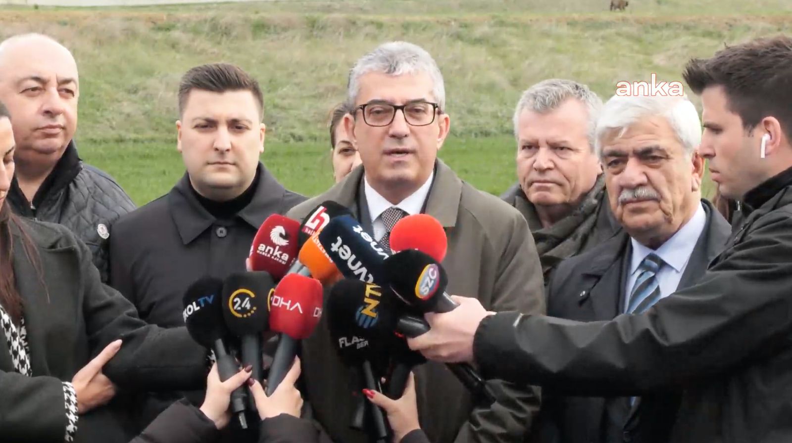 CHP Grup Başkanvekili Gökhan Günaydın dün tutuklanan İBB Başkanı Ekrem İmamoğlu'nu Silivri'de ziyaret etti.