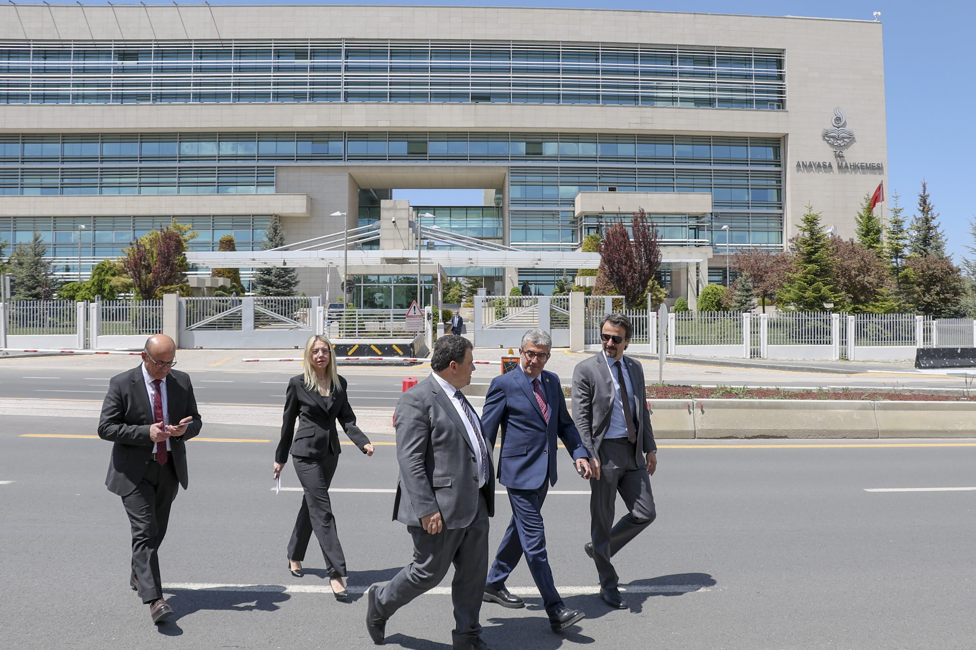 CHP Grup Başkanvekili Günaydın: "Hakim kararı olmaksızın kişisel verilerin kopyalanması ve verilere el konulması kabul edilebilir bir durum değildir"
