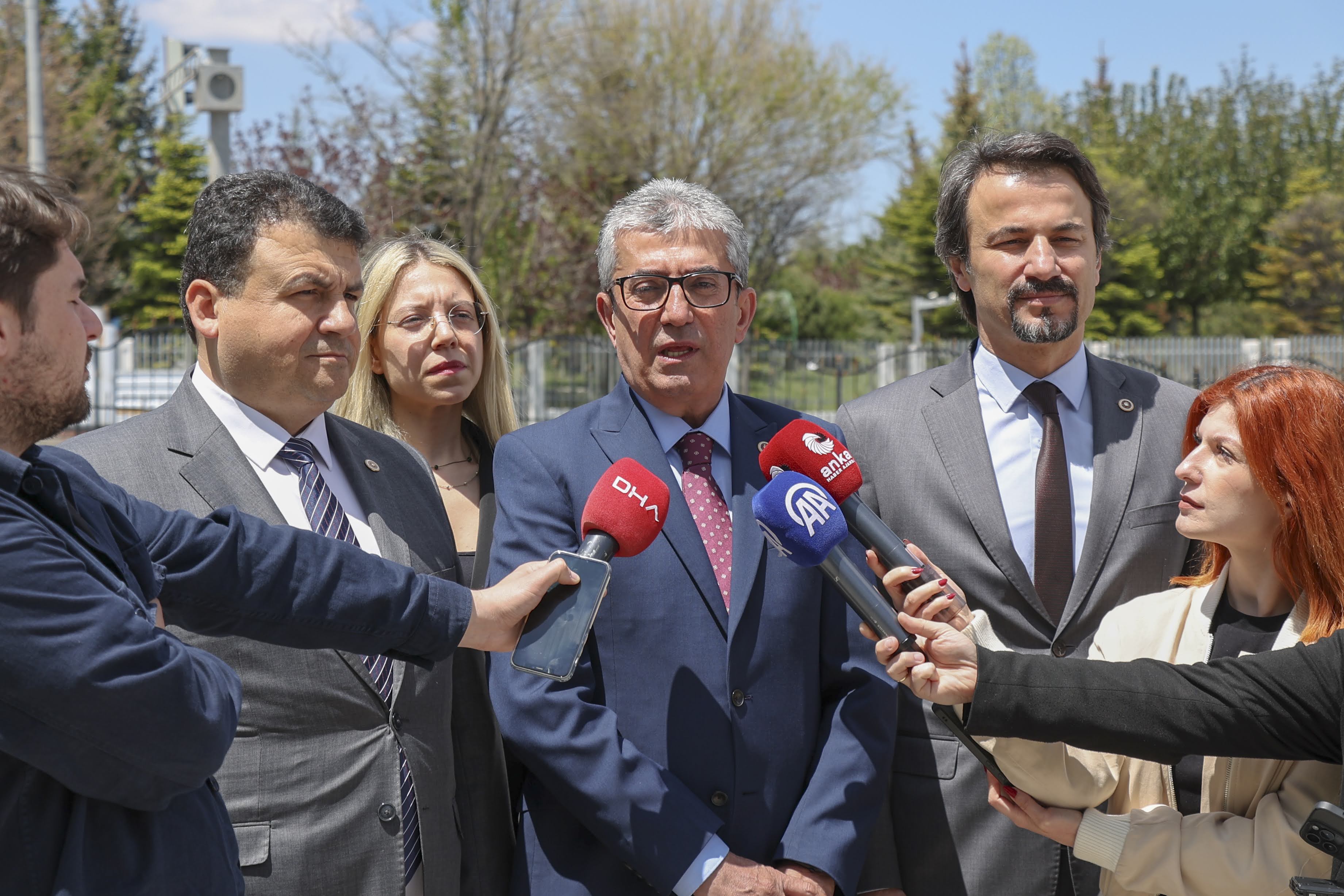 CHP Grup Başkanvekili Günaydın: "Hakim kararı olmaksızın kişisel verilerin kopyalanması ve verilere el konulması kabul edilebilir bir durum değildir"