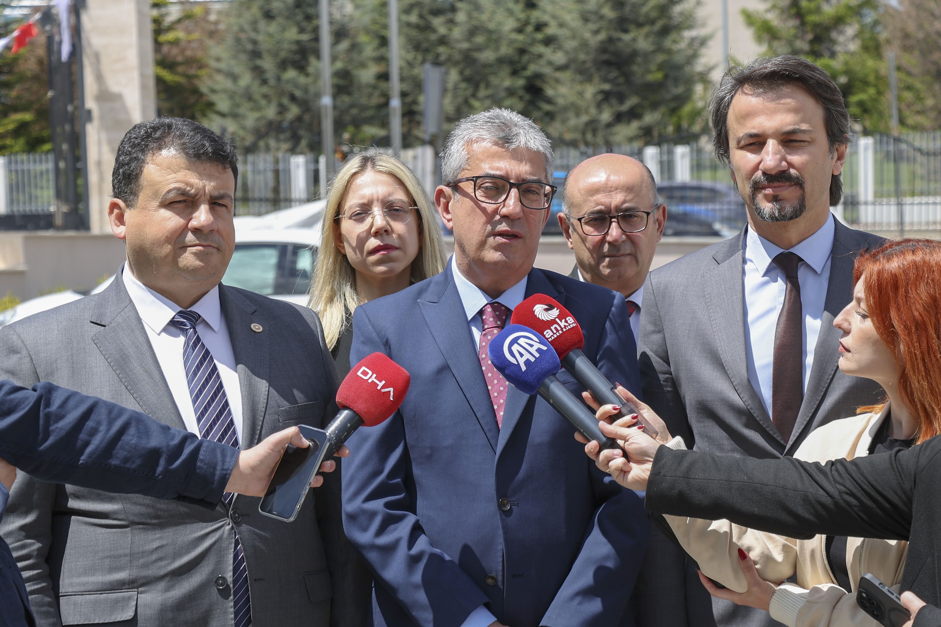 CHP Grup Başkanvekili Günaydın: "Hakim kararı olmaksızın kişisel verilerin kopyalanması ve verilere el konulması kabul edilebilir bir durum değildir"