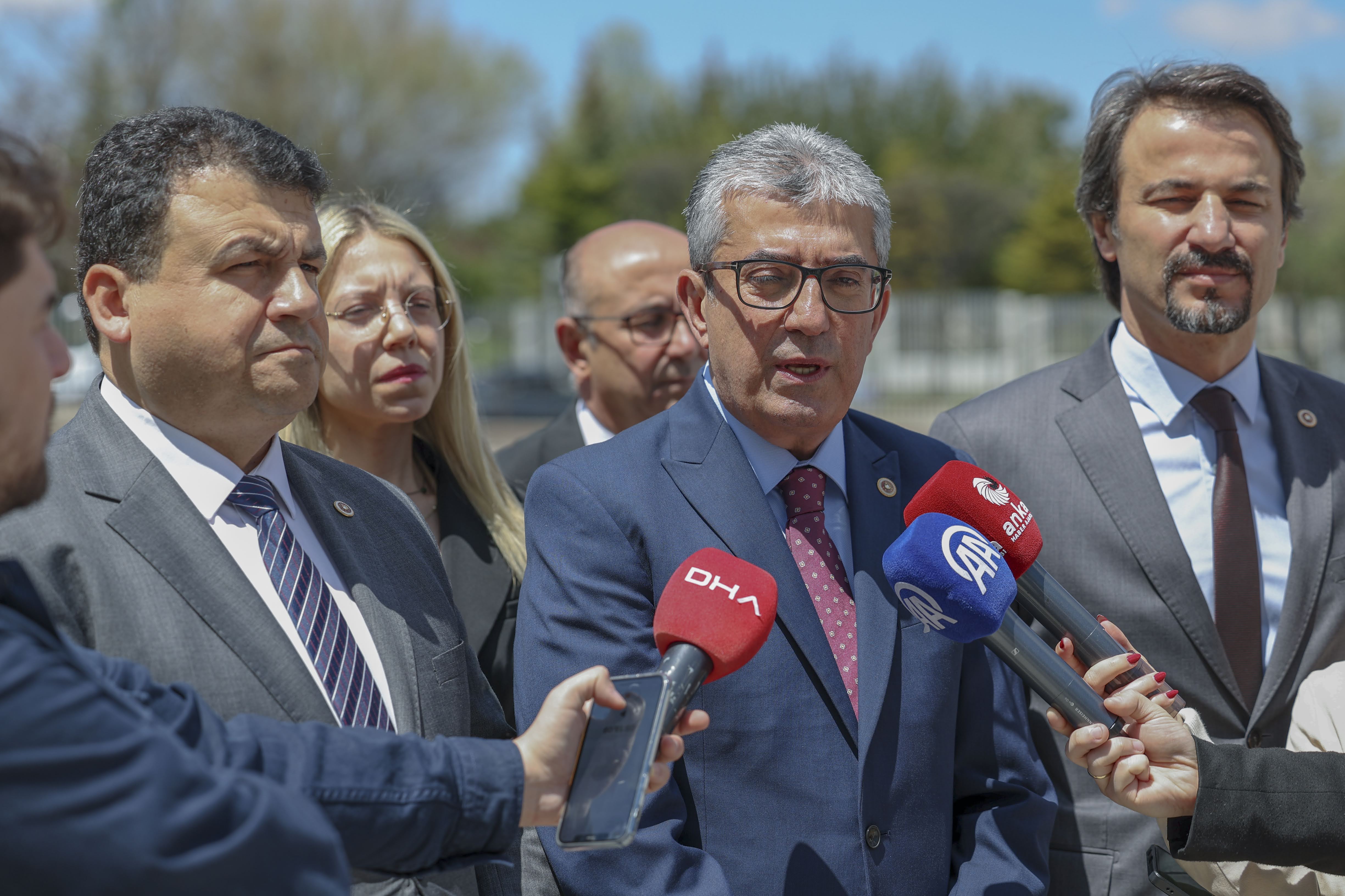 CHP Grup Başkanvekili Günaydın: "Hakim kararı olmaksızın kişisel verilerin kopyalanması ve verilere el konulması kabul edilebilir bir durum değildir"