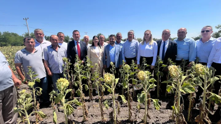 Meclis Tatilde, CHP Sahada!..