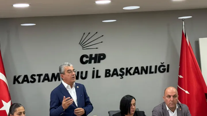 Ülke Yangın Yeri, Milletvekilleri Tatilde!..