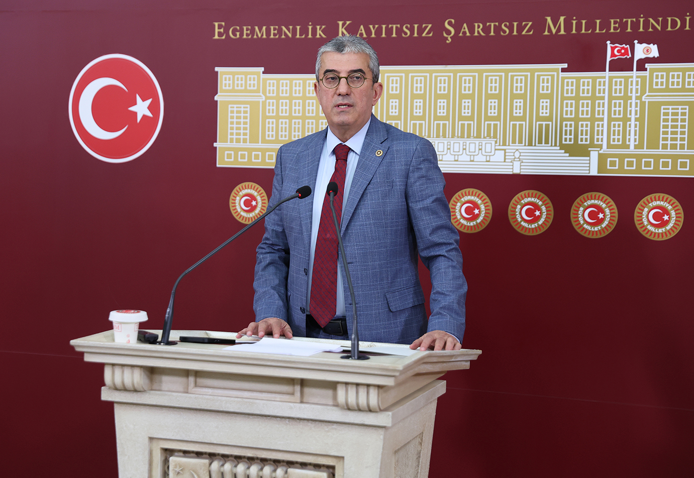 Kullanmayacaktınız, Neden 2.5 Milyar Doları Buraya Gömdünüz?
