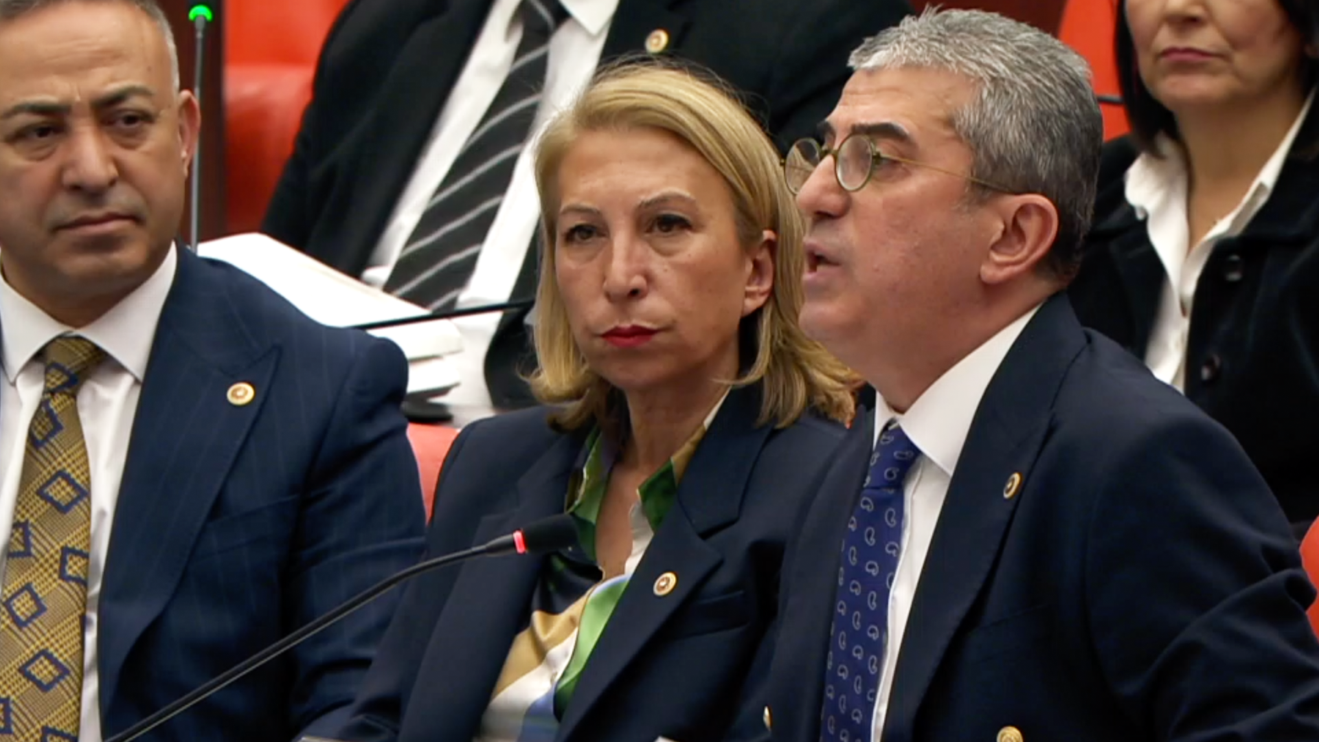 Aynı İş Yeniden Tezgahlanıyor