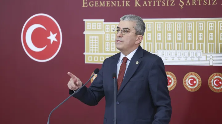 Halkın Gerçek Gündemi Açlık Ve Yoksulluk