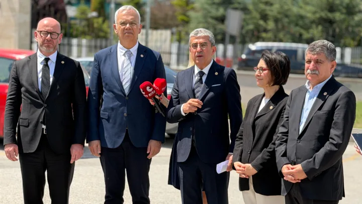 Sosyal Medyaya Bant Daraltma ve Fişleme: Torba Kanunu AYM’ye Taşıdık