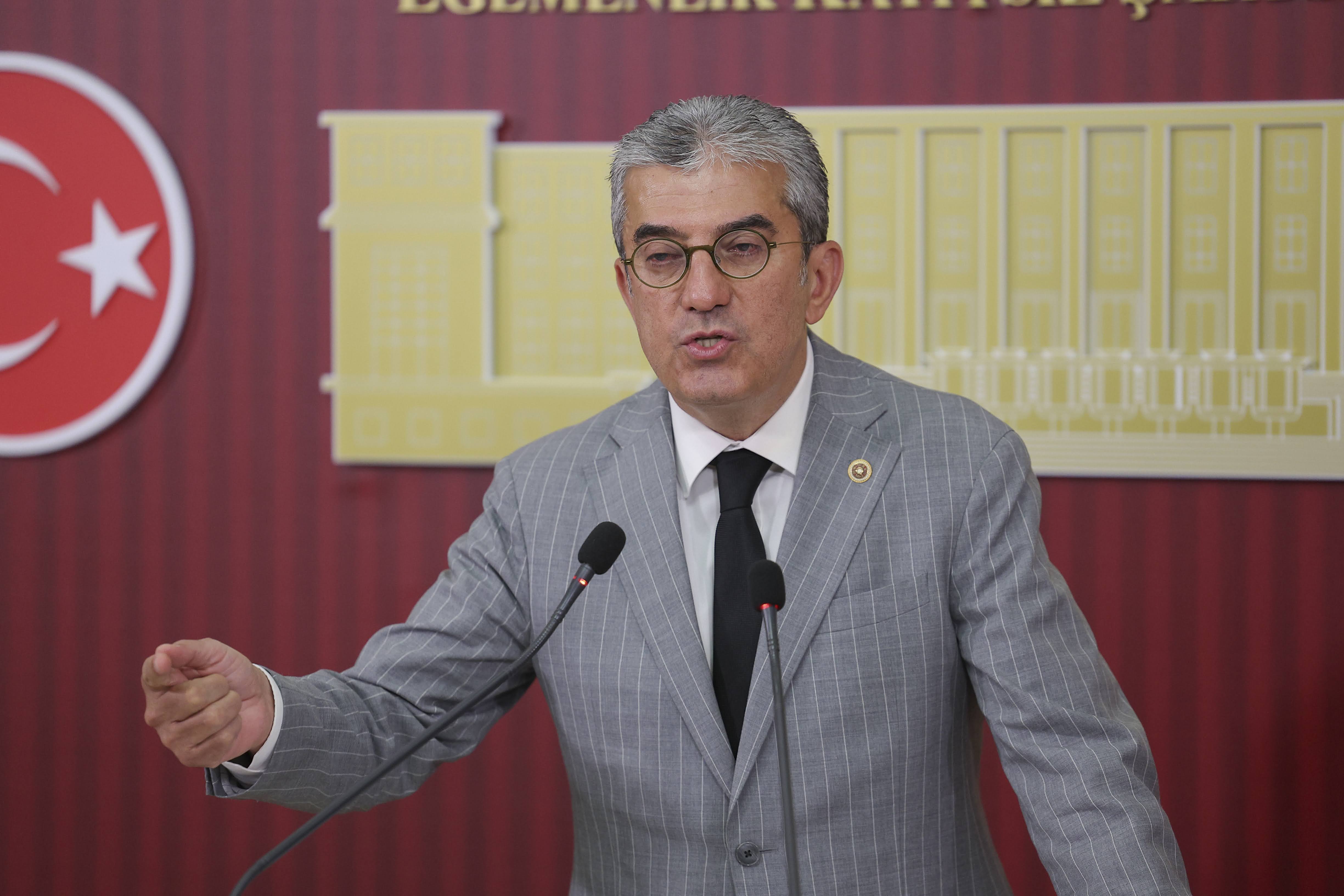 CHP GRUP BAŞKANVEKİLİ GÖKHAN GÜNAYDIN BASIN TOPLANTISI